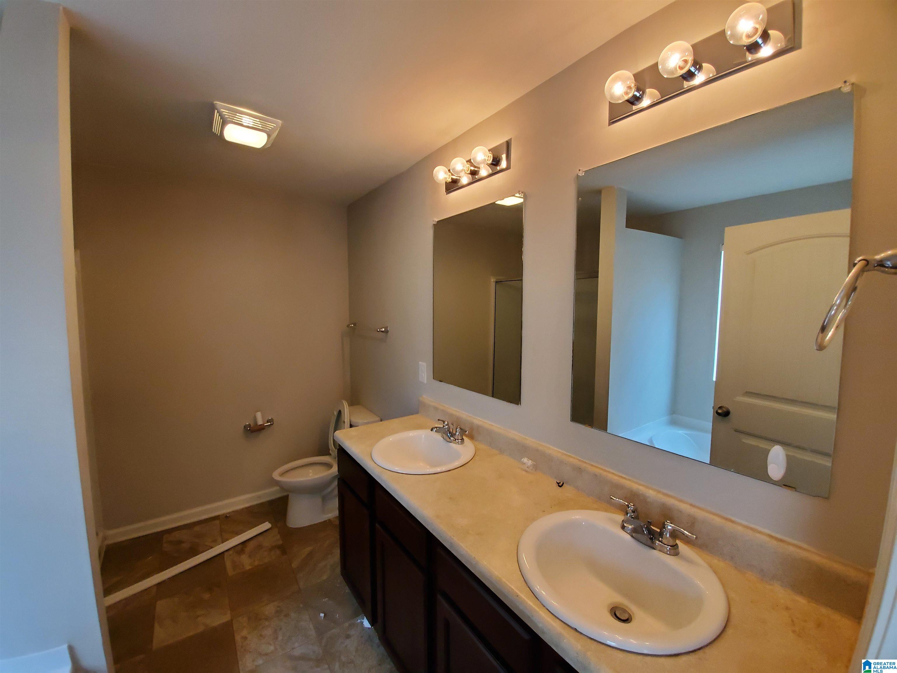 10405 COVEY RISE CIRCLE