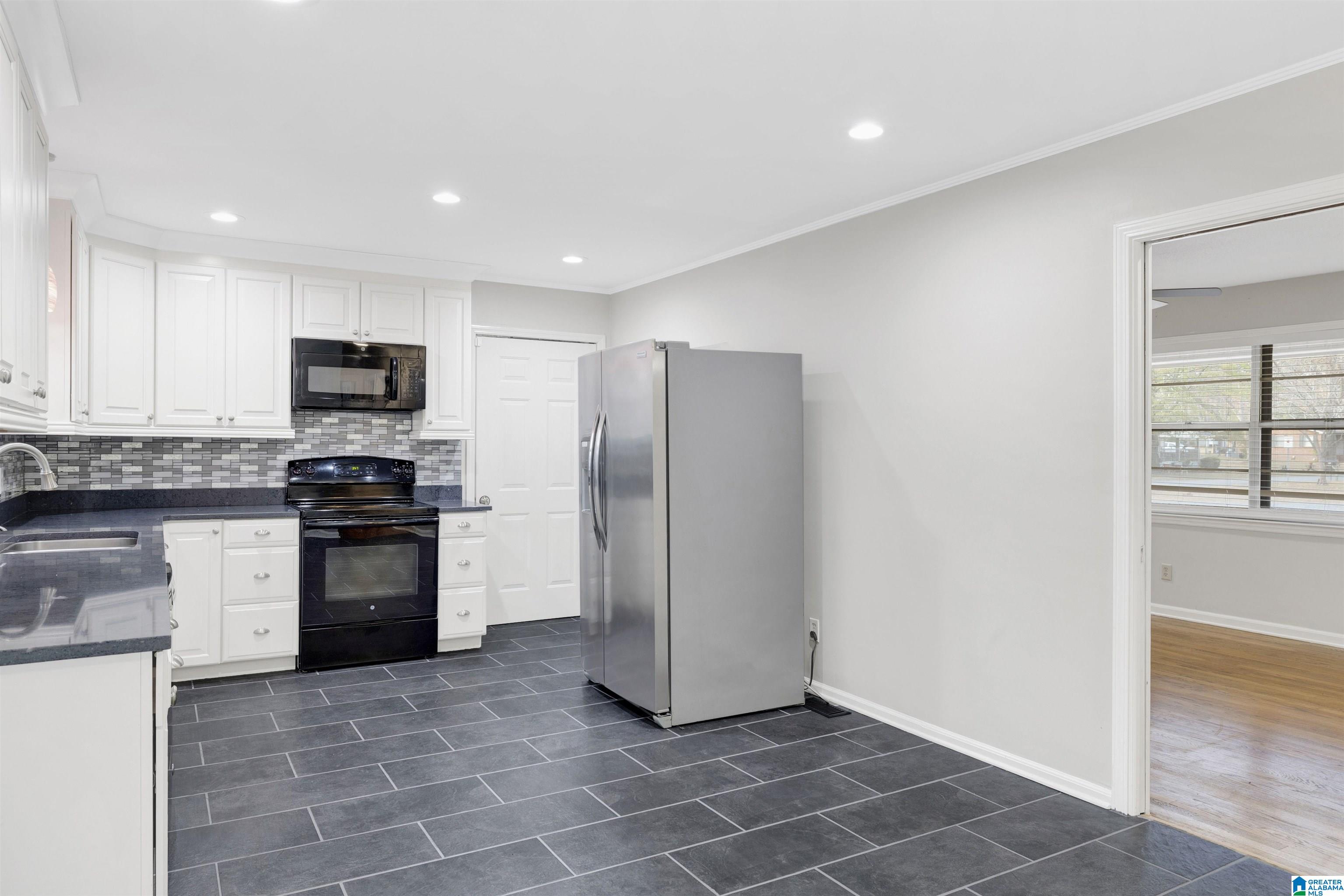 205 GARDENDALE DRIVE