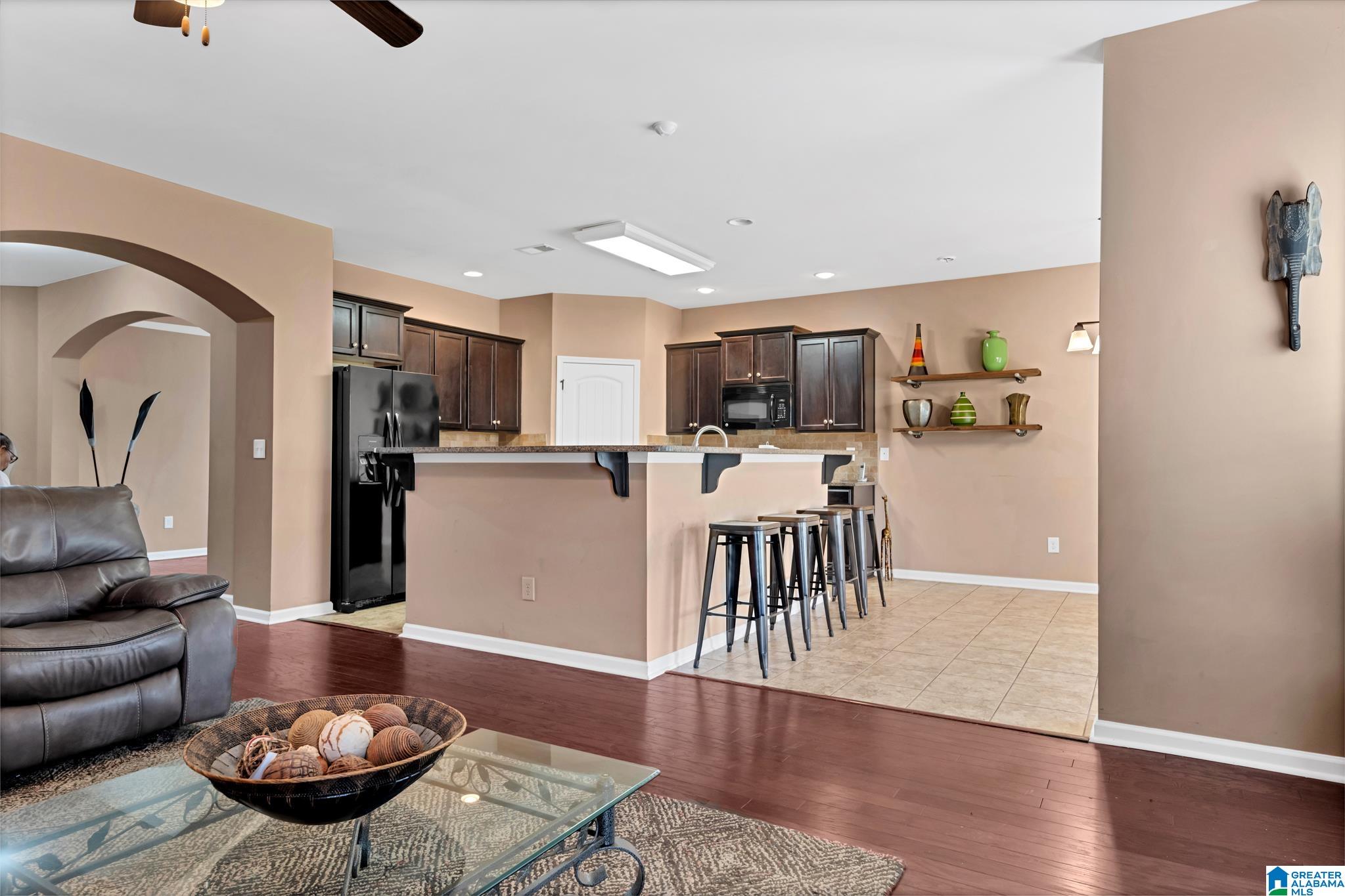 4615 BROOKSHIRE LOOP