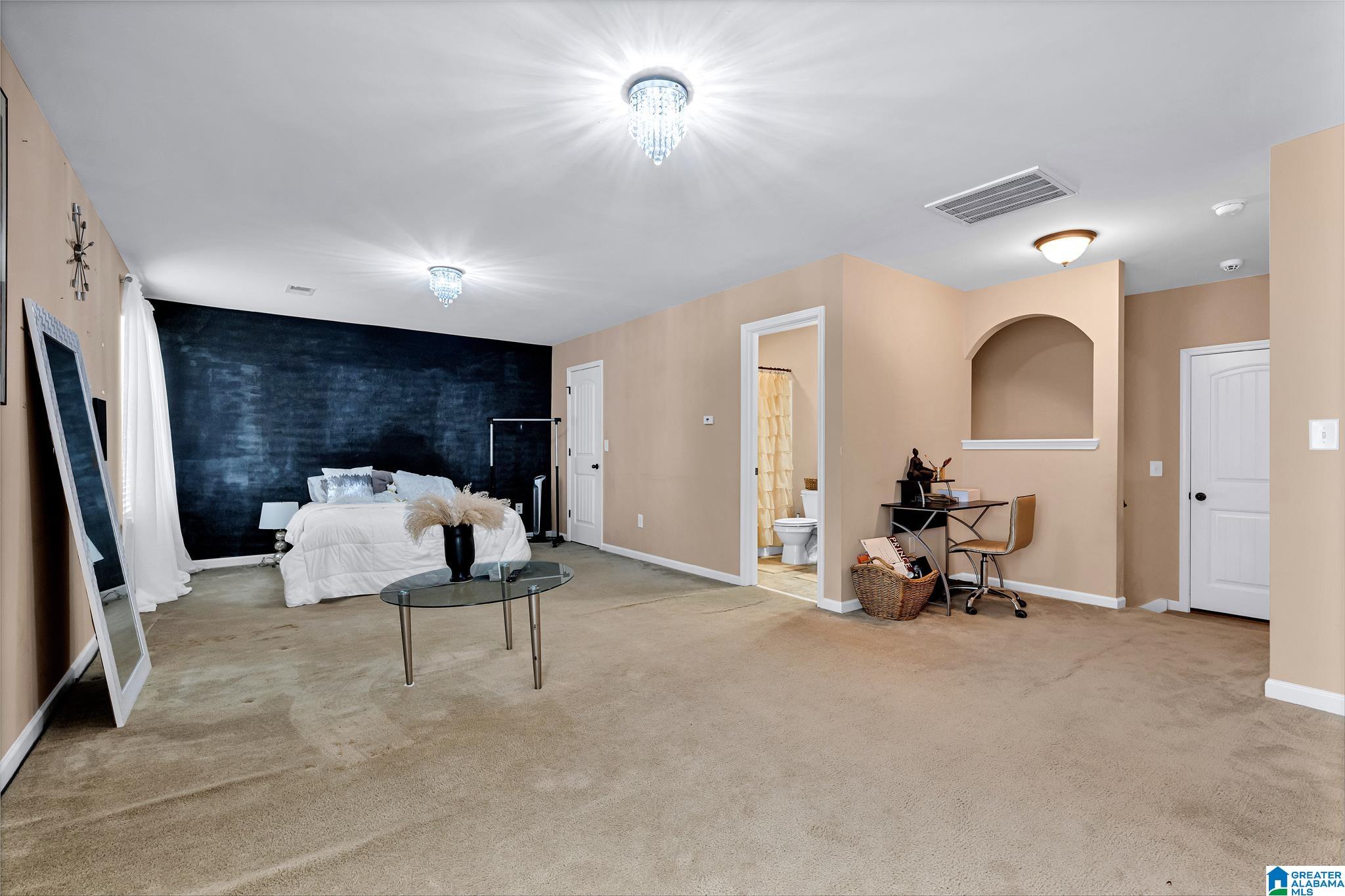 4615 BROOKSHIRE LOOP