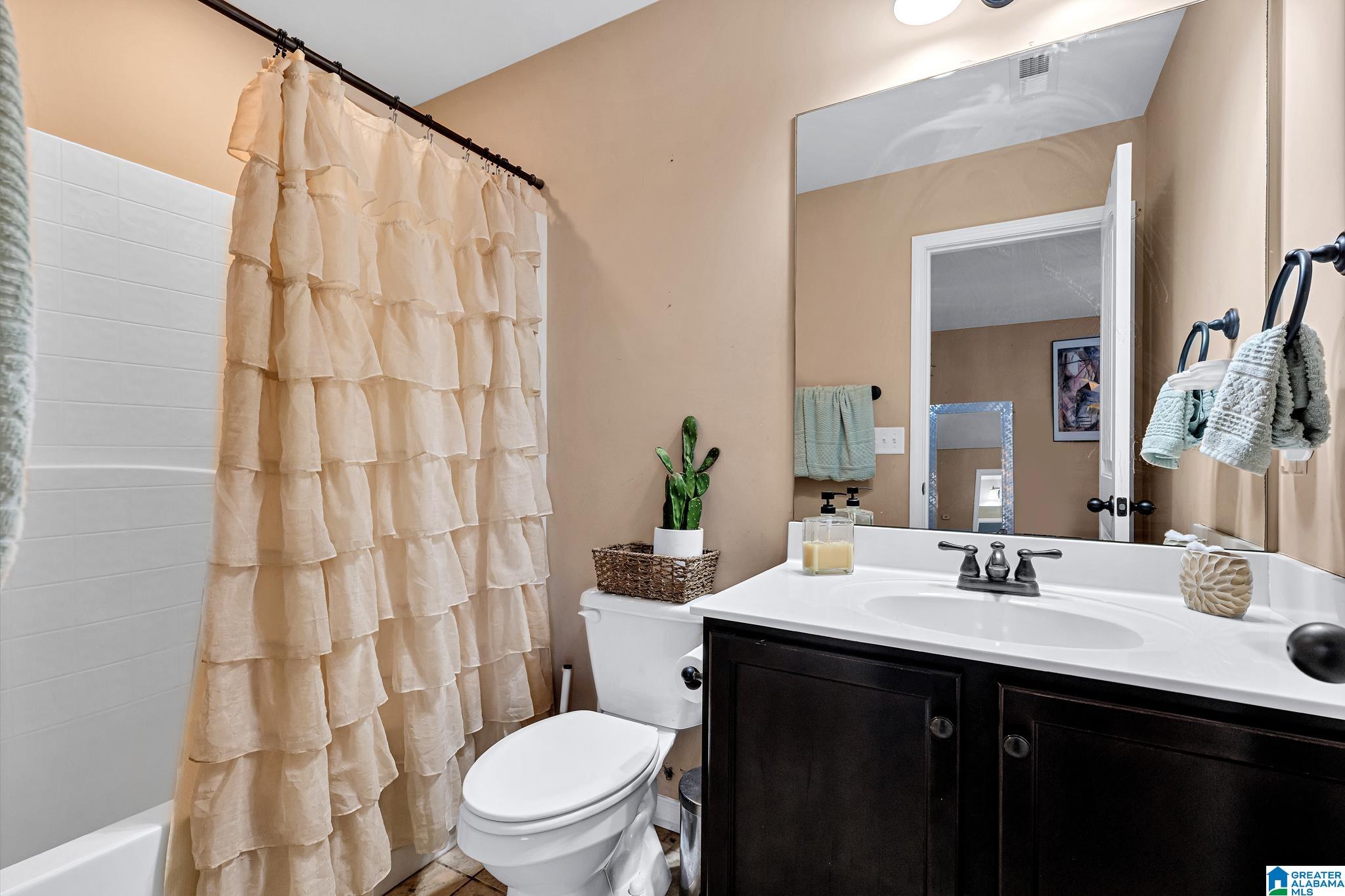 4615 BROOKSHIRE LOOP