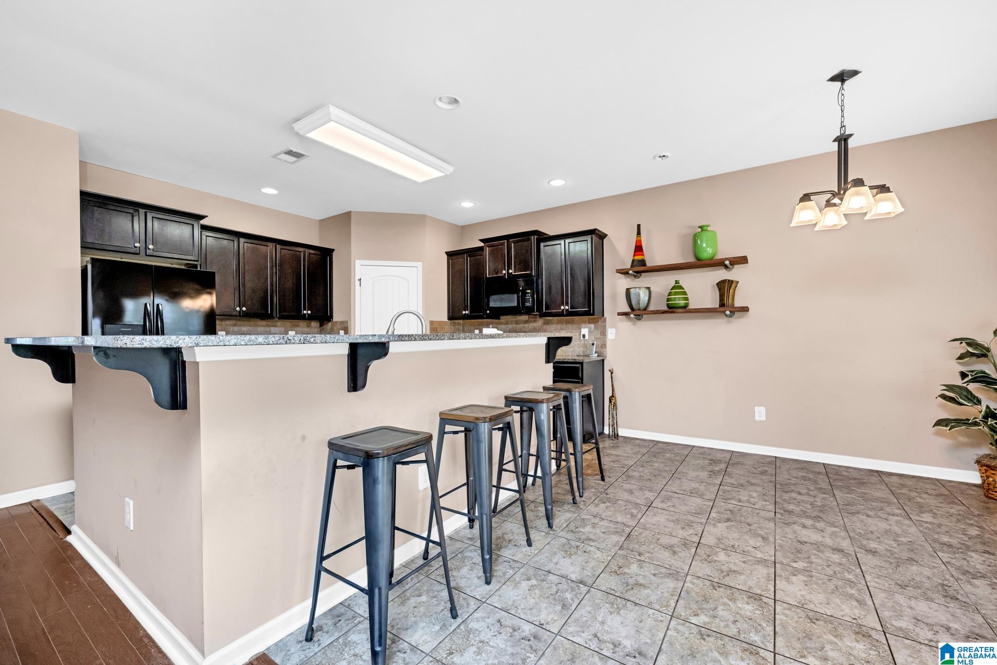 4615 BROOKSHIRE LOOP