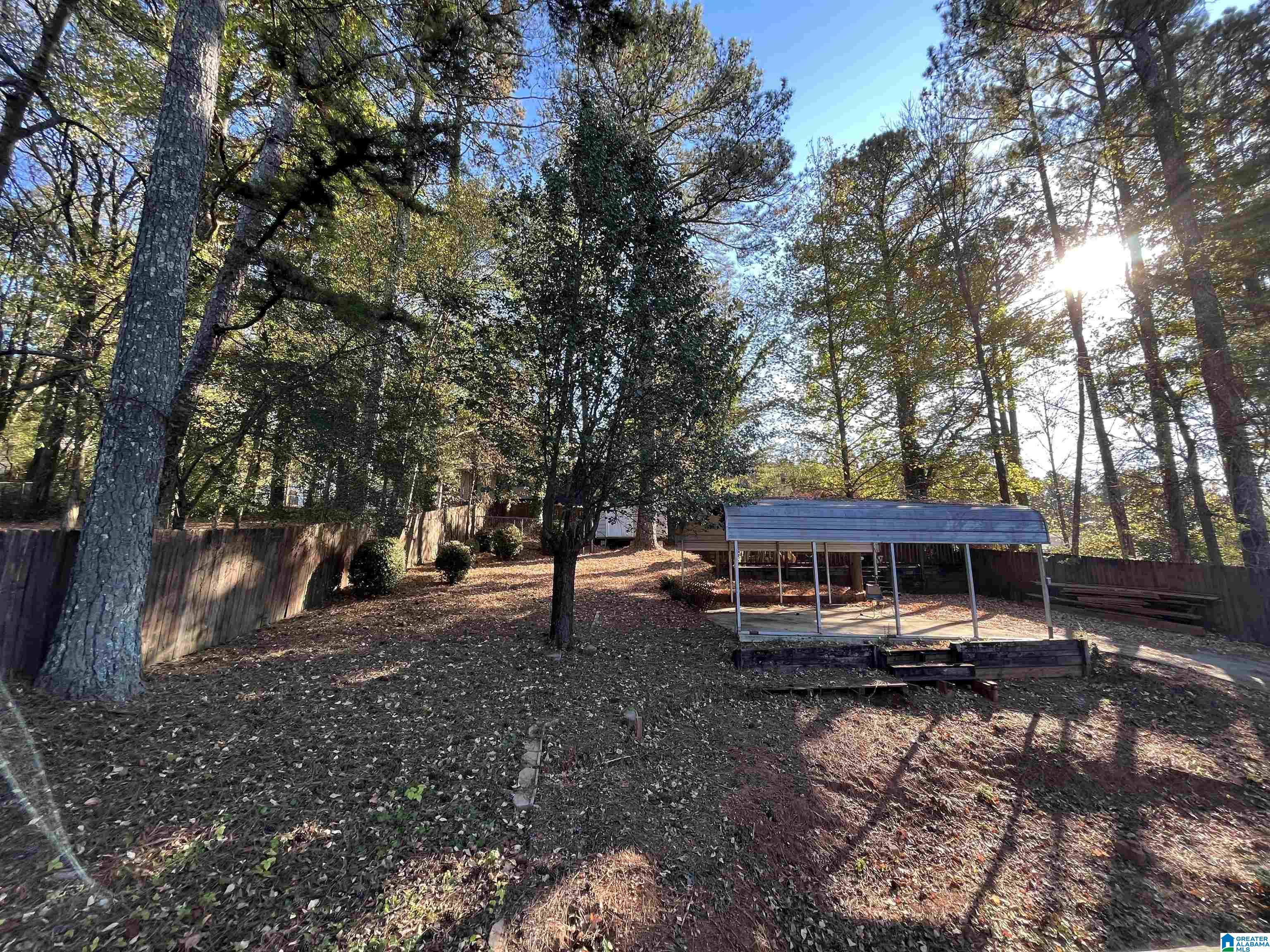 1829 PEBBLE LAKE DRIVE