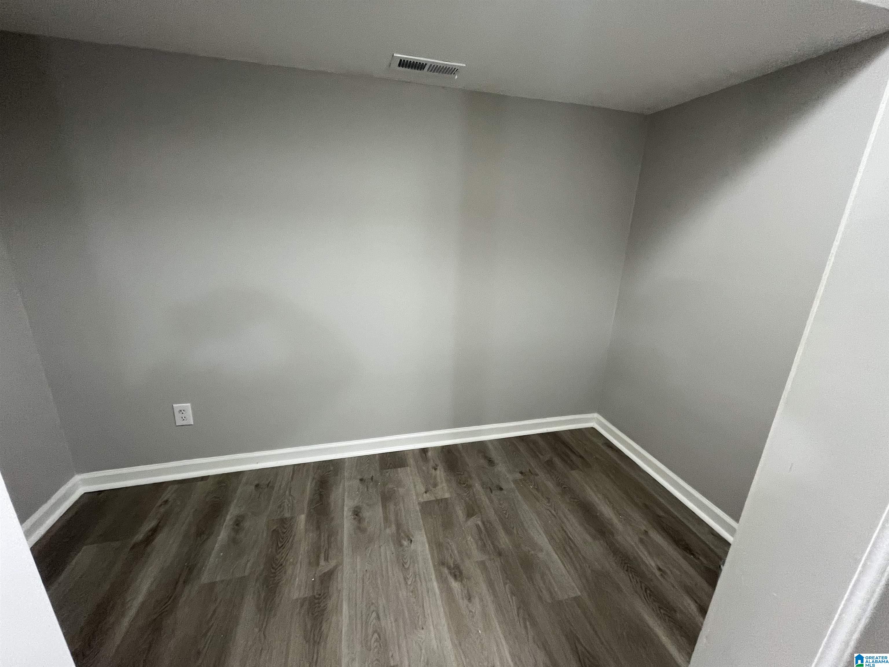 1829 PEBBLE LAKE DRIVE