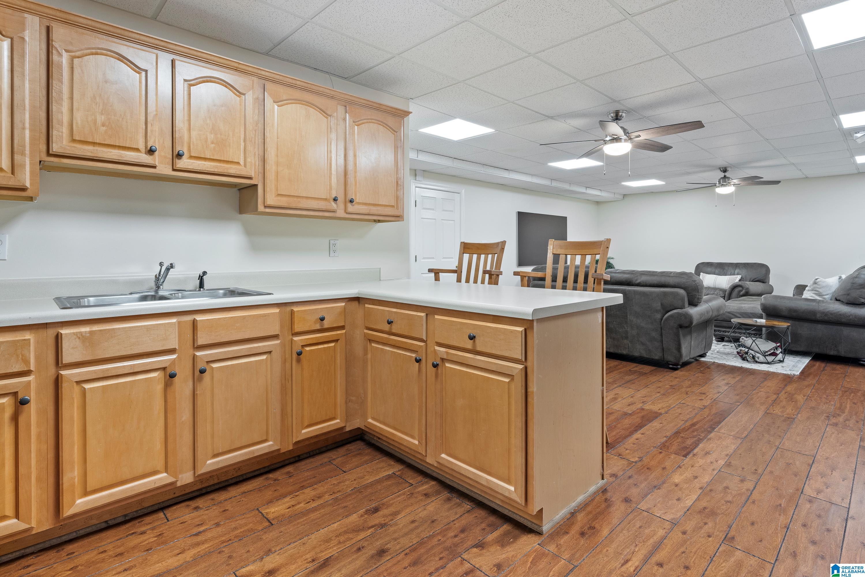 371 GREYSTONE GLEN CIRCLE