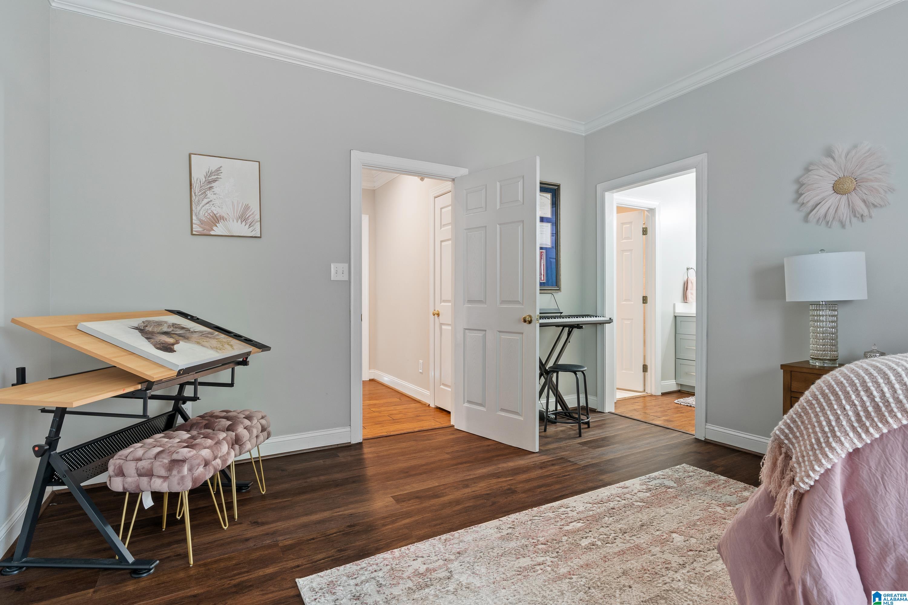 371 GREYSTONE GLEN CIRCLE