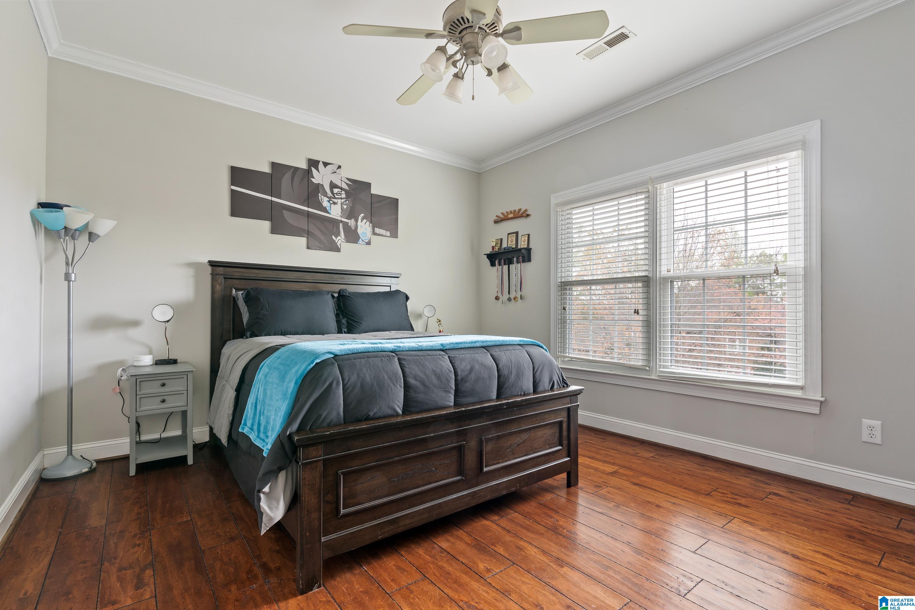 371 GREYSTONE GLEN CIRCLE