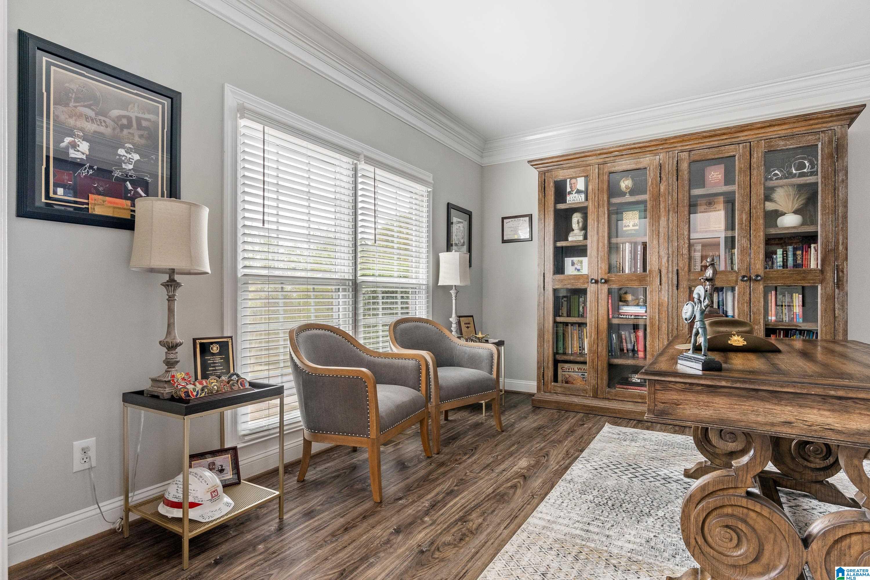 371 GREYSTONE GLEN CIRCLE