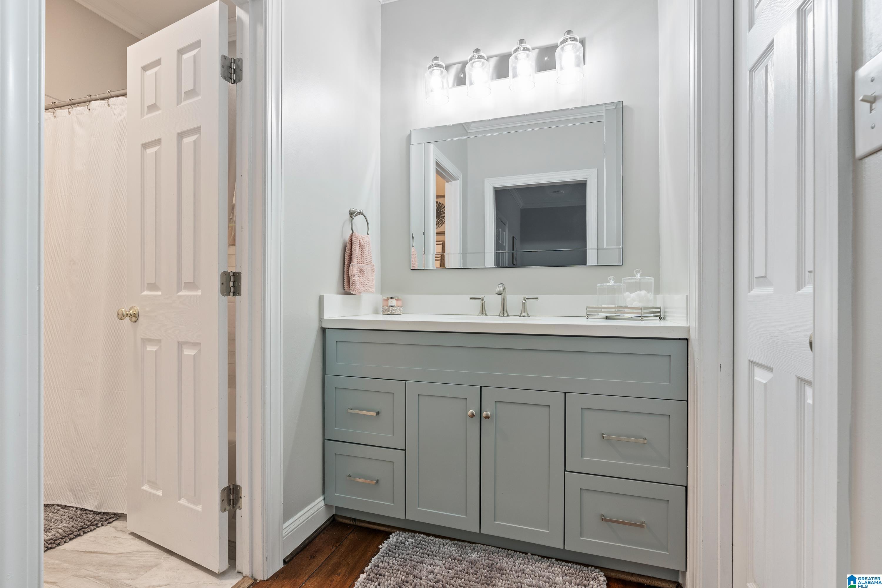 371 GREYSTONE GLEN CIRCLE