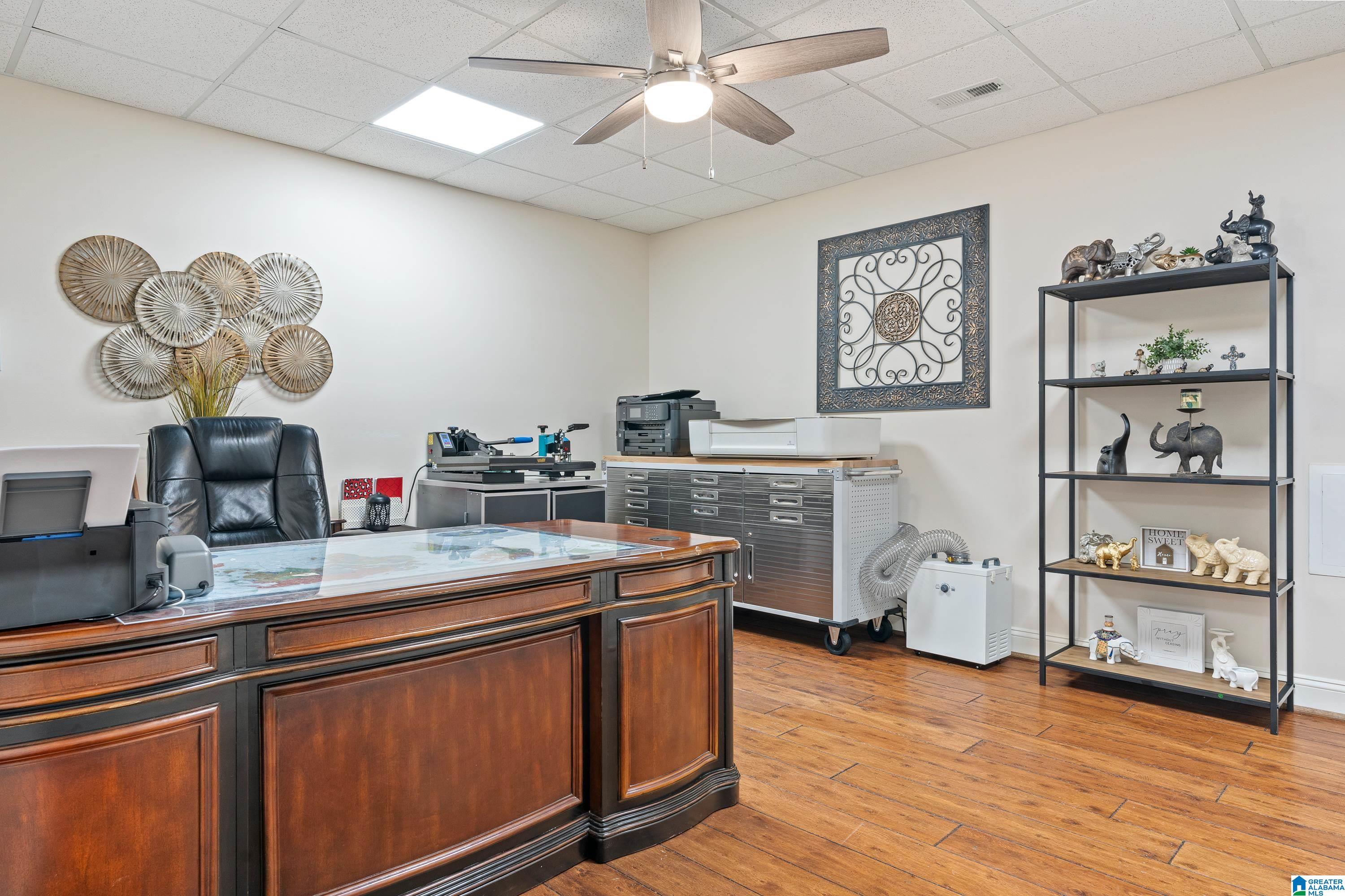 371 GREYSTONE GLEN CIRCLE