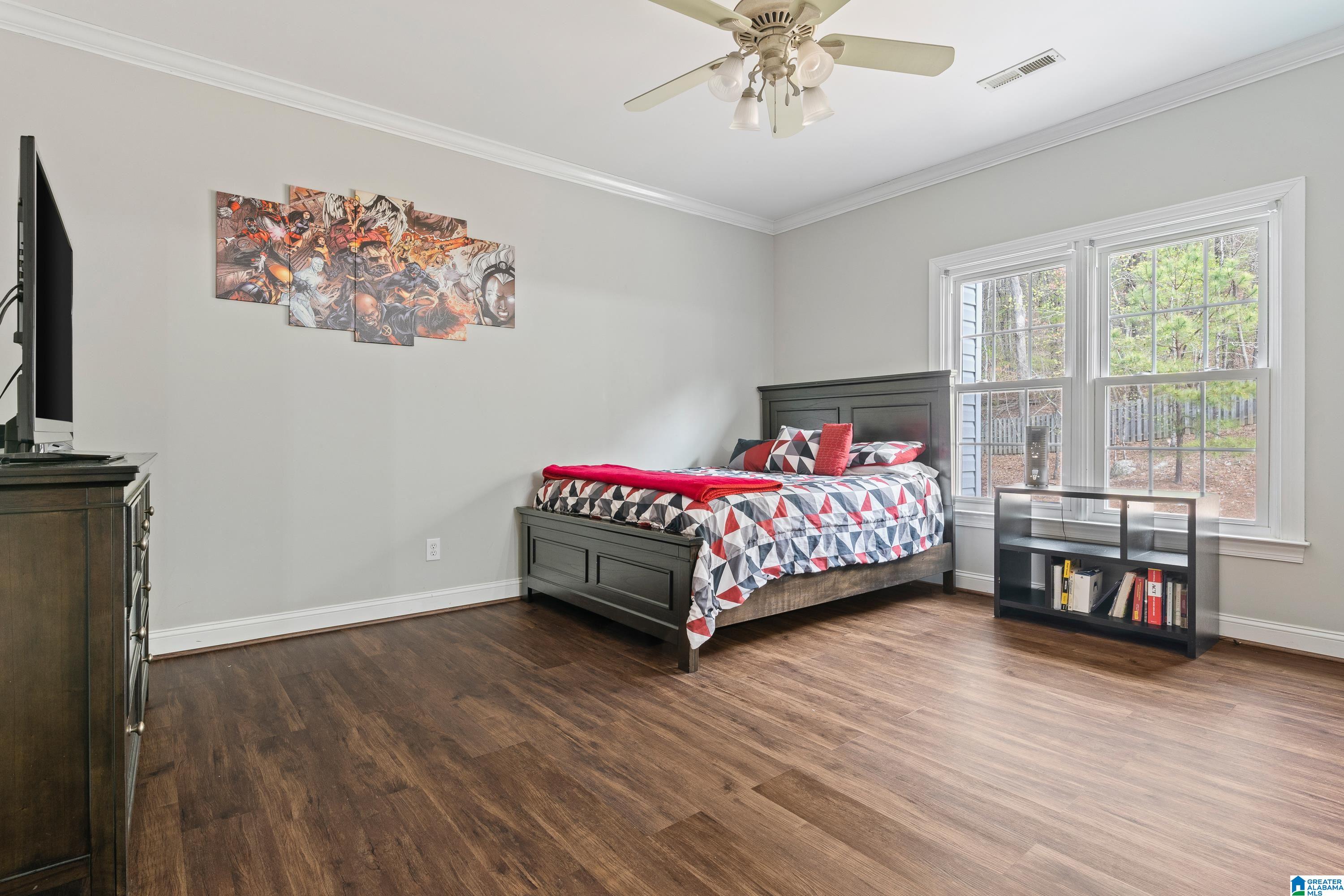 371 GREYSTONE GLEN CIRCLE