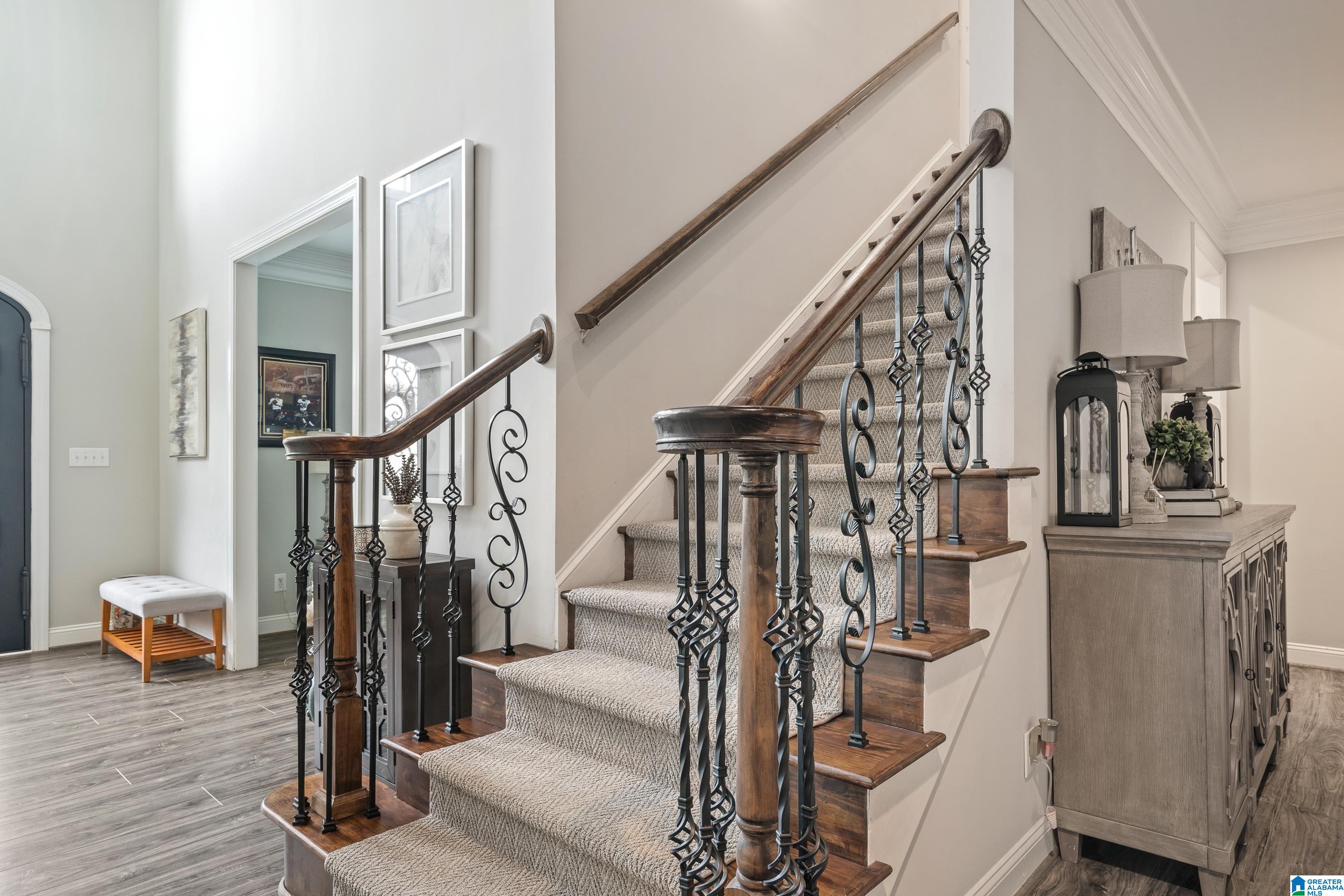 371 GREYSTONE GLEN CIRCLE