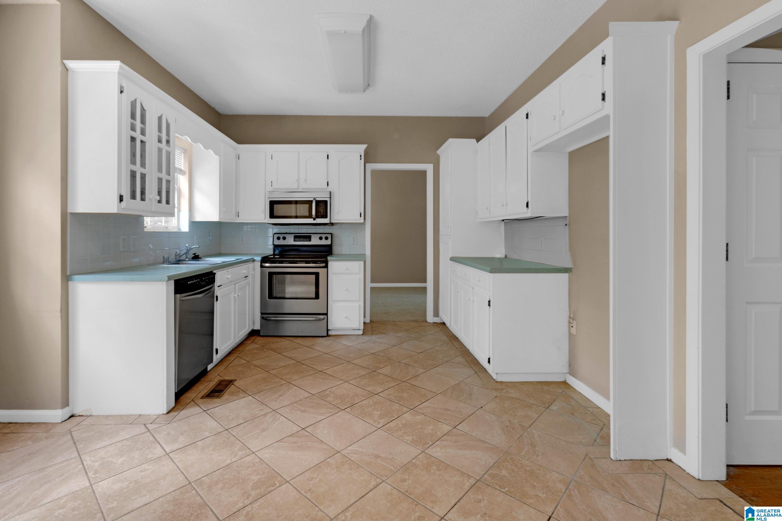 113 CAMBRIDGE TERRACE