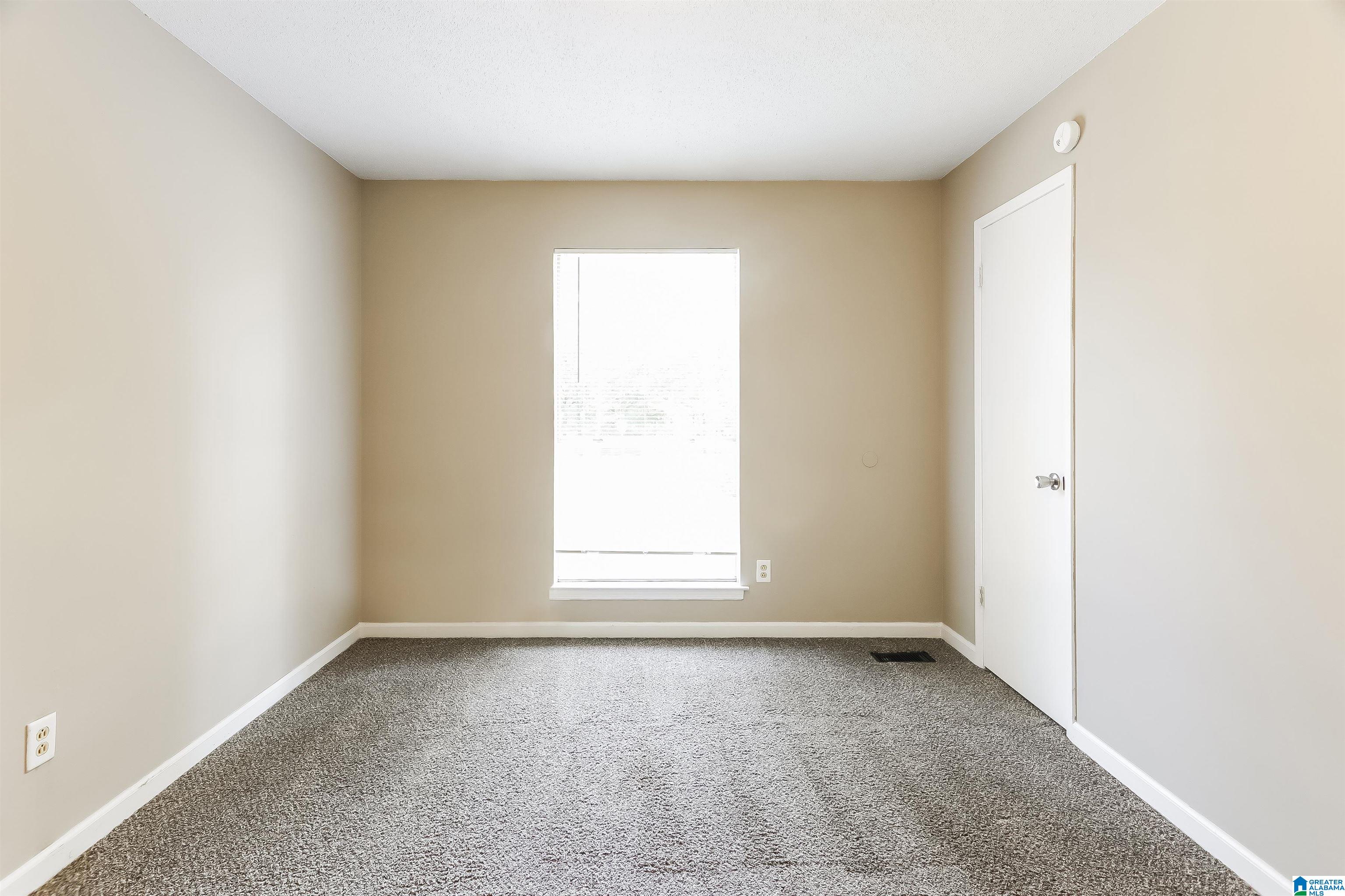 2048 WHITE POST ROAD