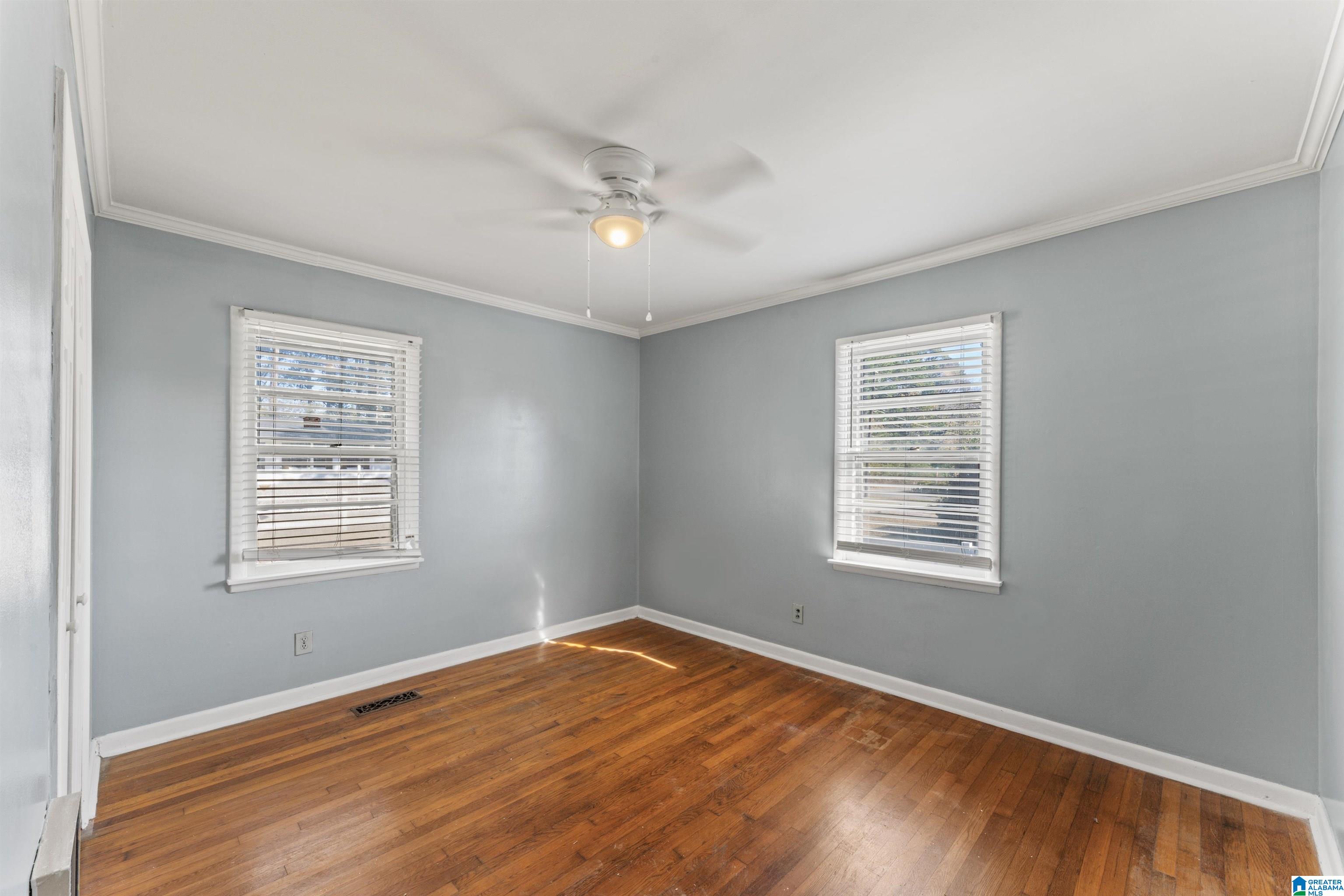1005 11TH STREET