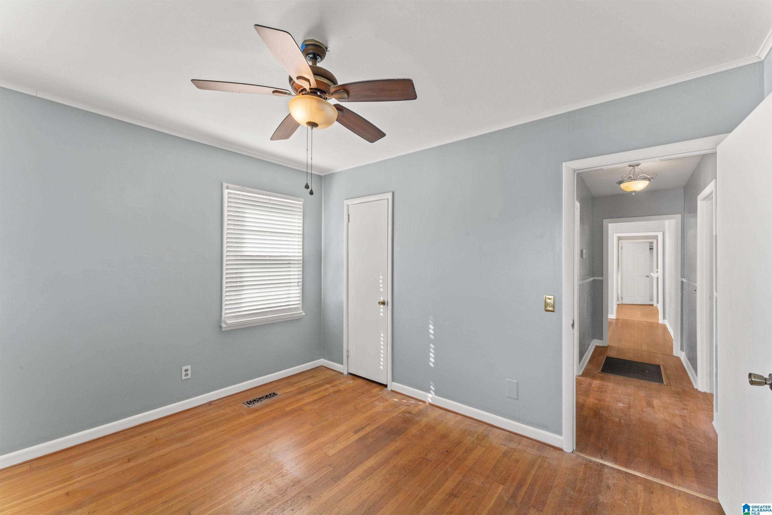 1005 11TH STREET