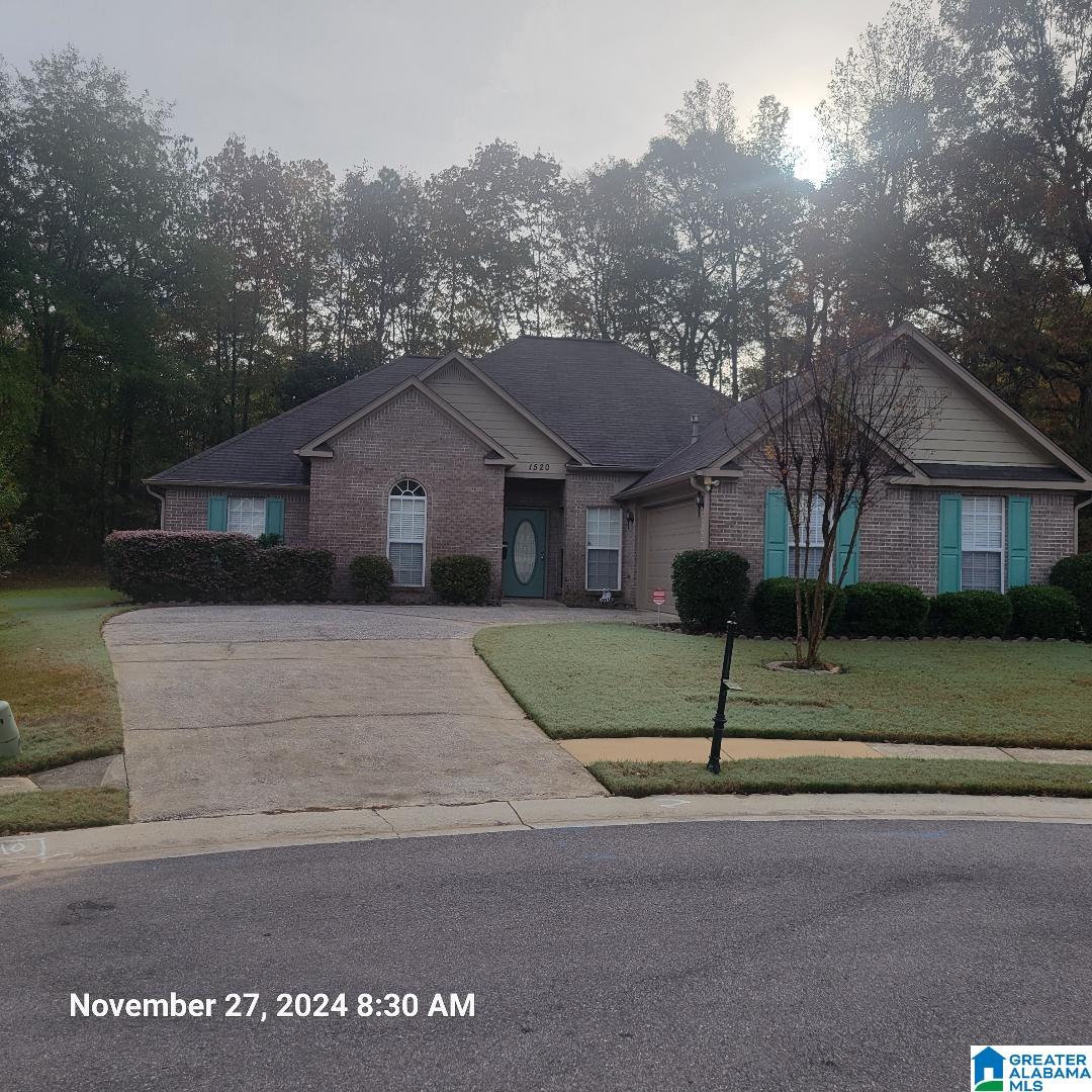 1520 TEA ROSE CIRCLE