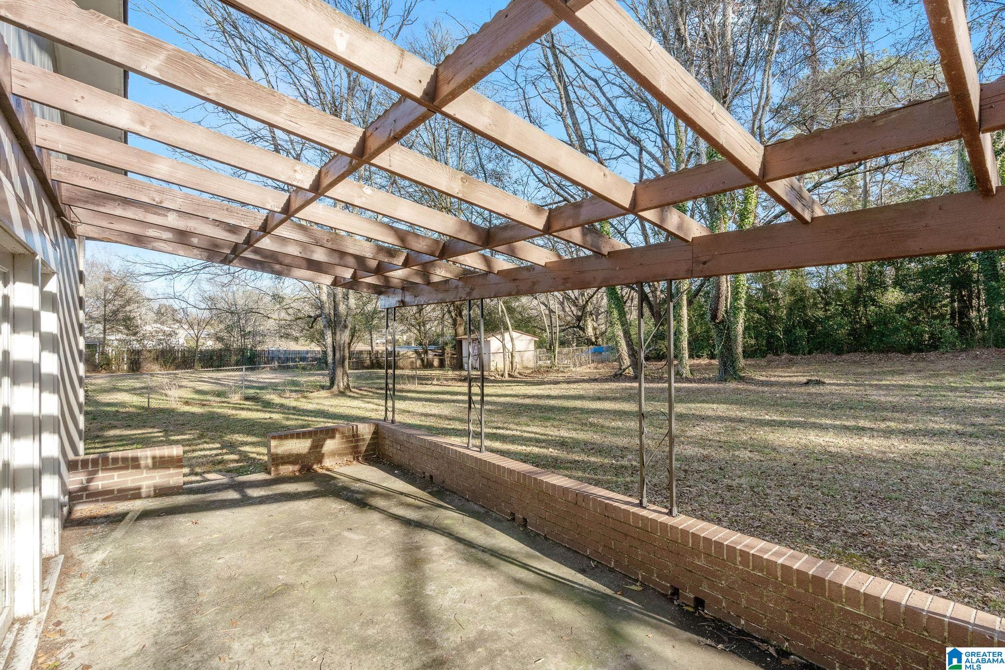 607 CAMP CIRCLE