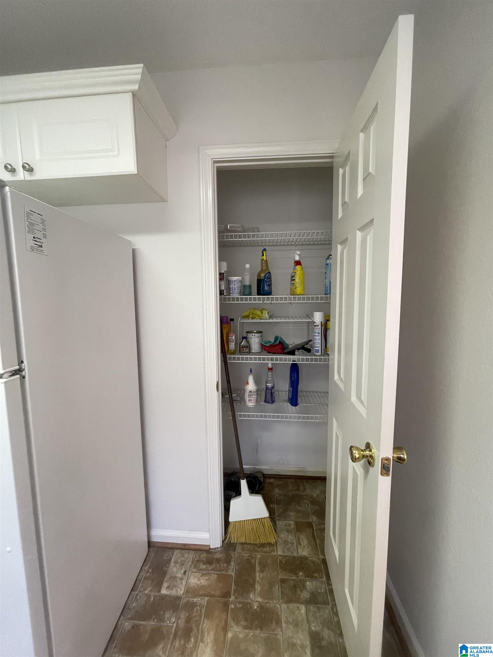 345 CAMDEN COVE CIRCLE