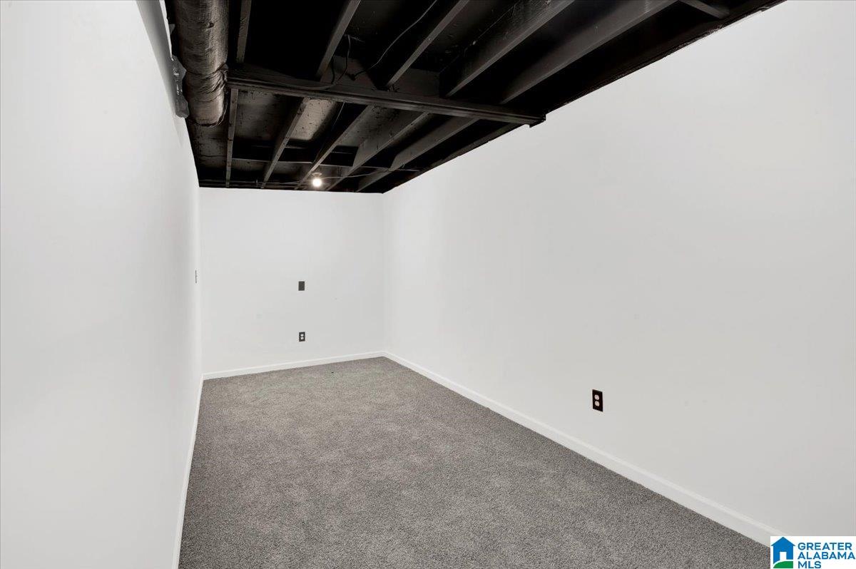 5289 WILLOW RIDGE LANE