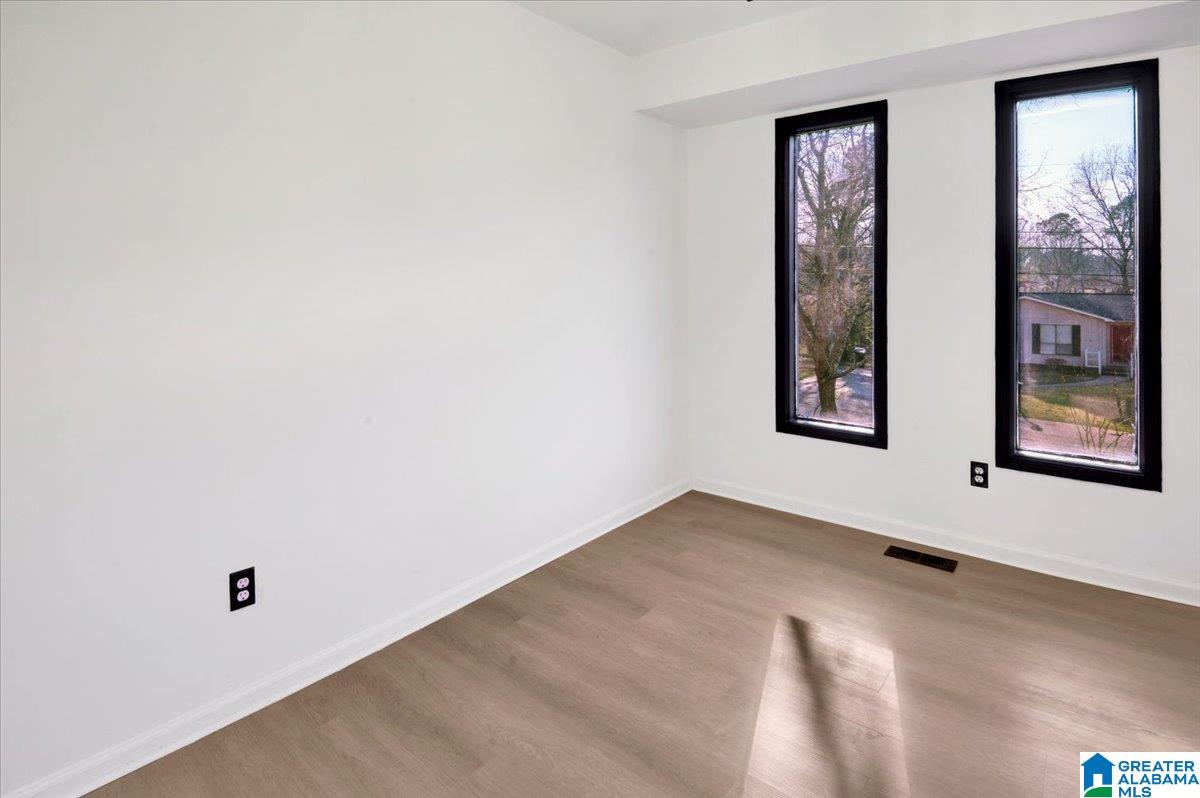 5289 WILLOW RIDGE LANE