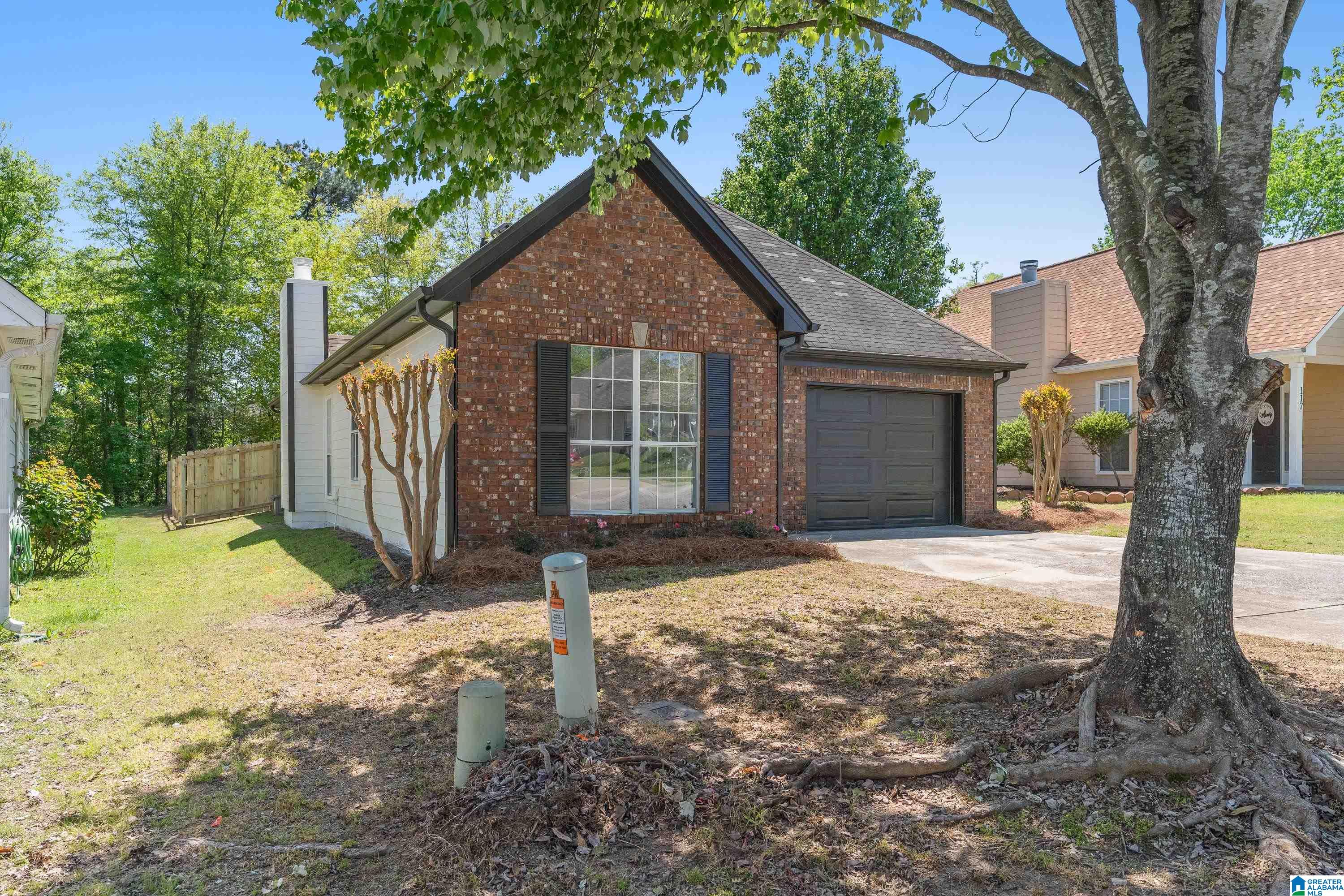 113 MAYFAIR LANE