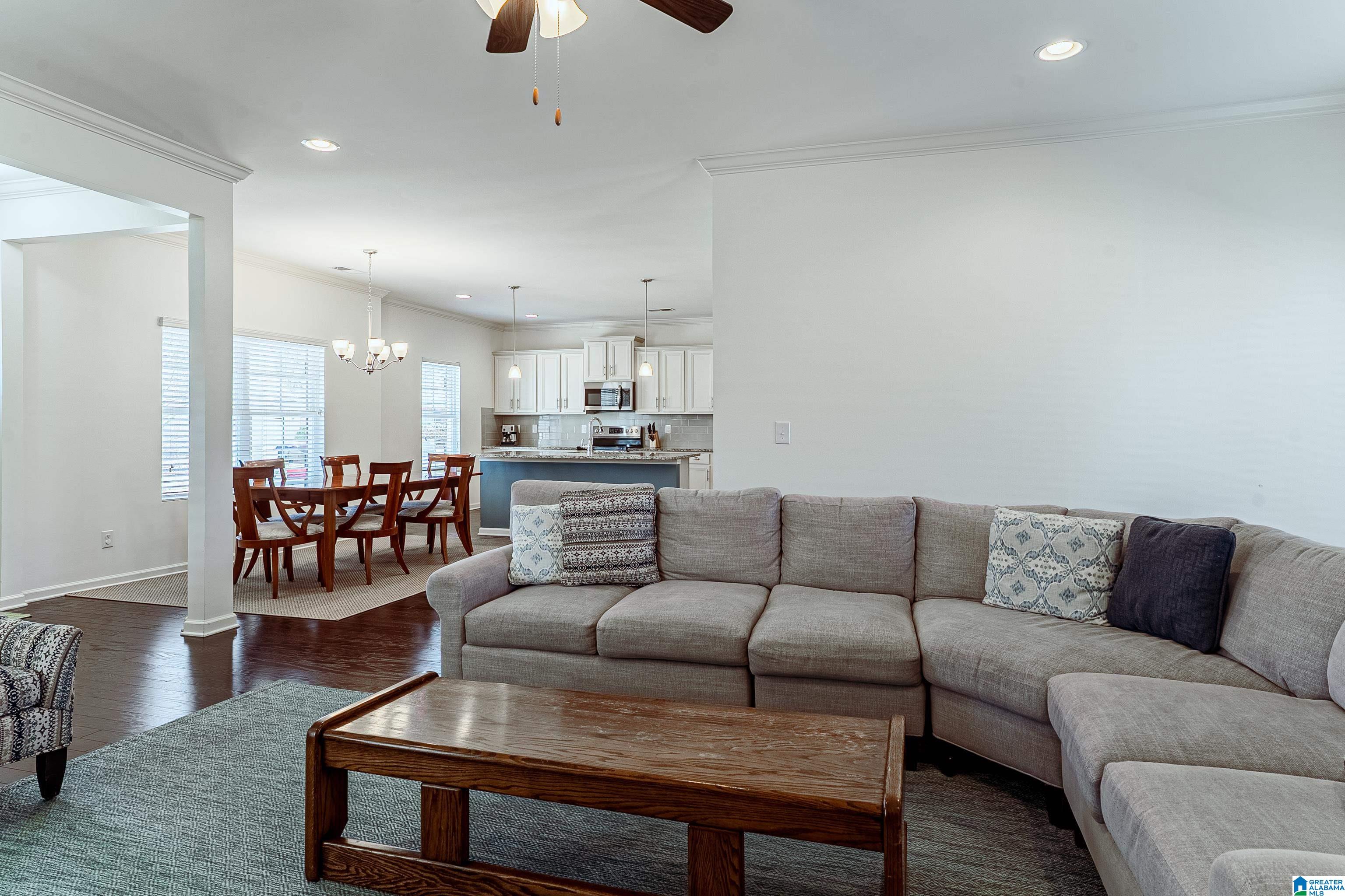 3688 GRAND CENTRAL AVENUE