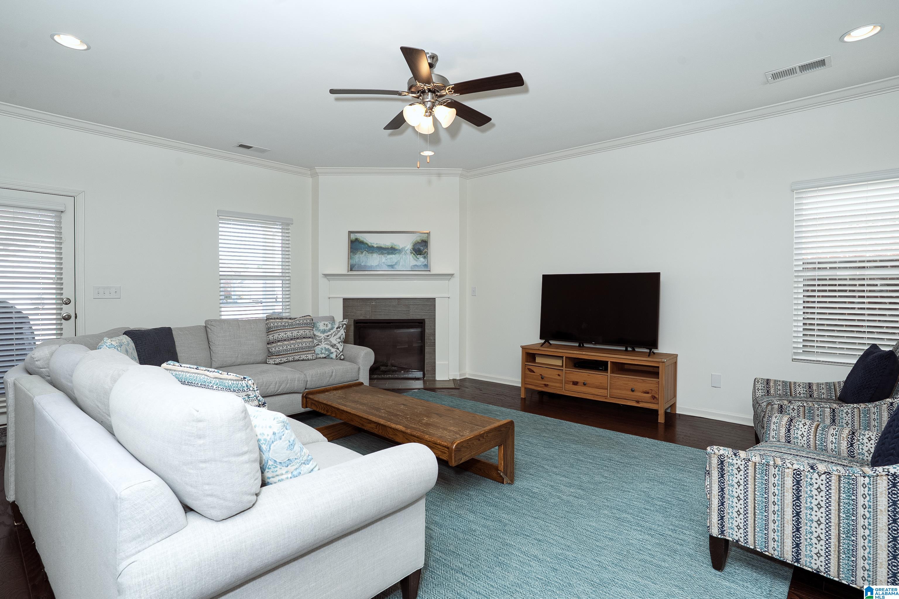 3688 GRAND CENTRAL AVENUE