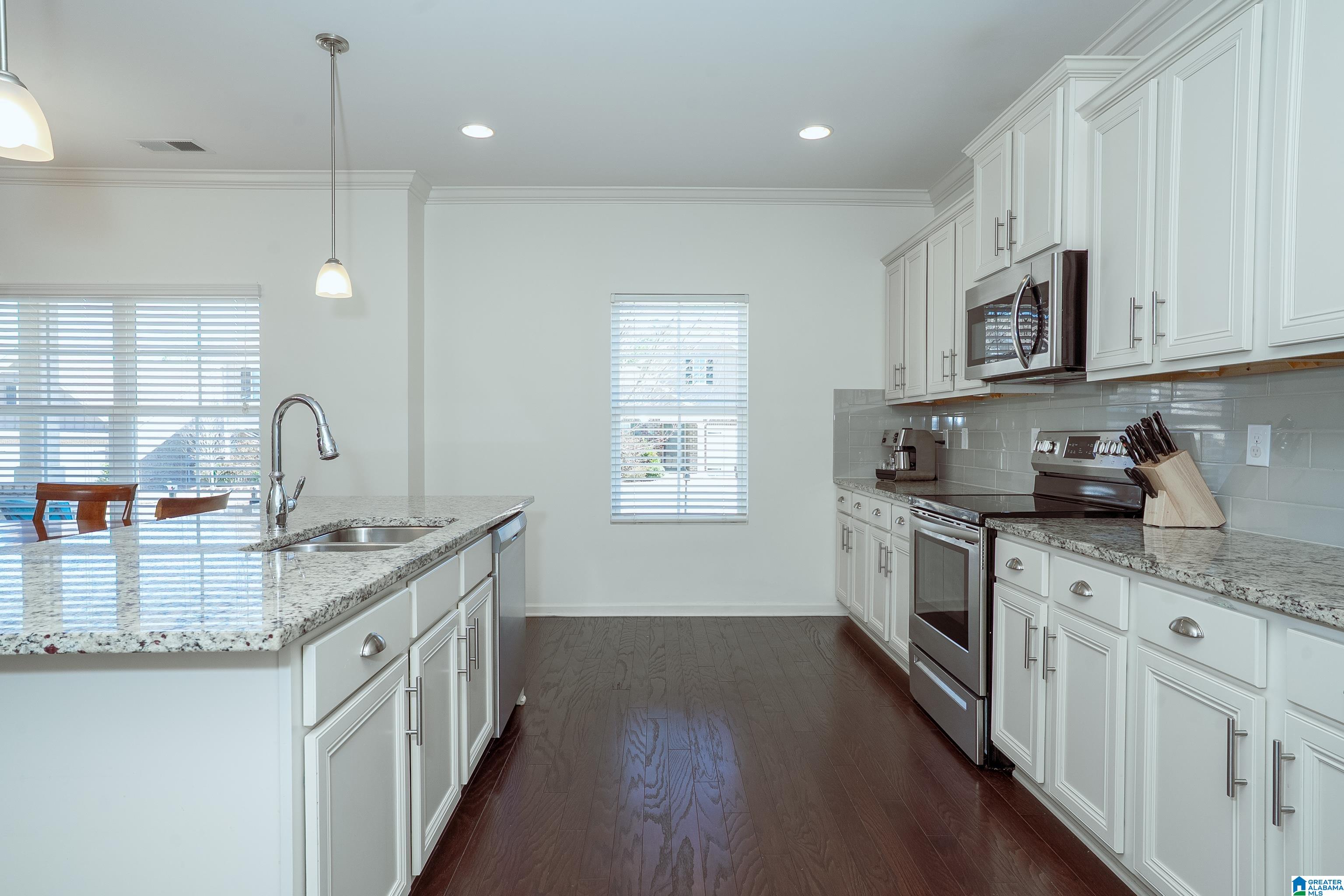 3688 GRAND CENTRAL AVENUE