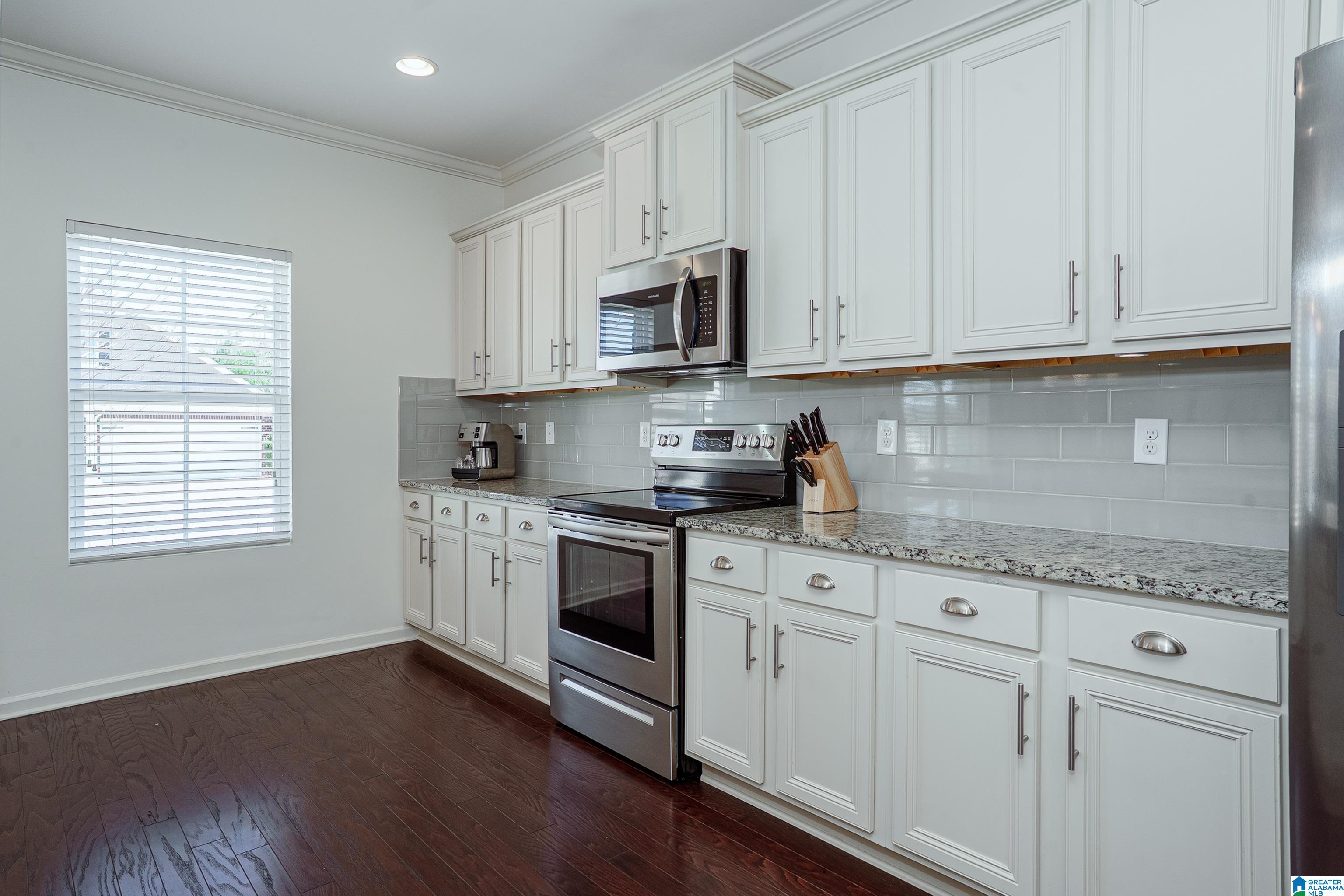 3688 GRAND CENTRAL AVENUE