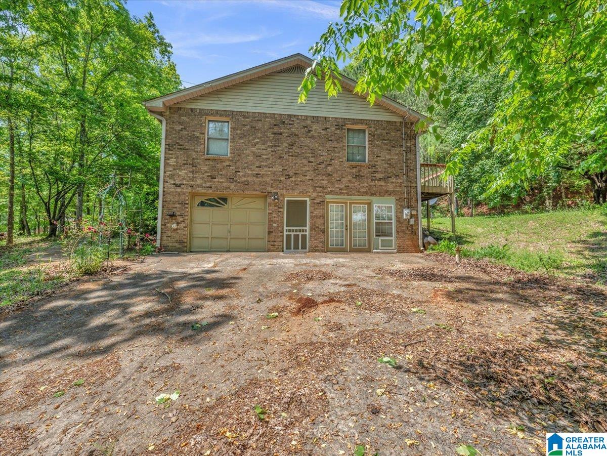 3340 THOMAS LANE