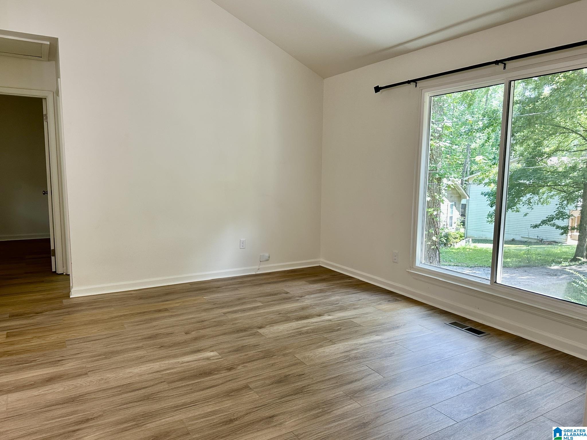2413 PENTLAND DRIVE