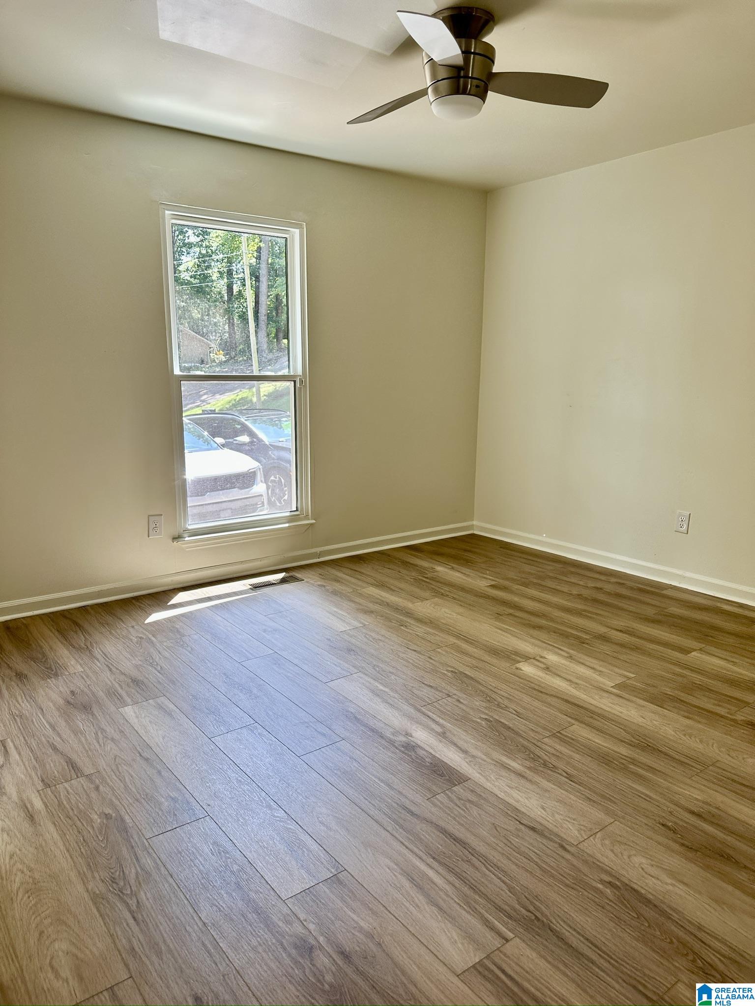 2413 PENTLAND DRIVE
