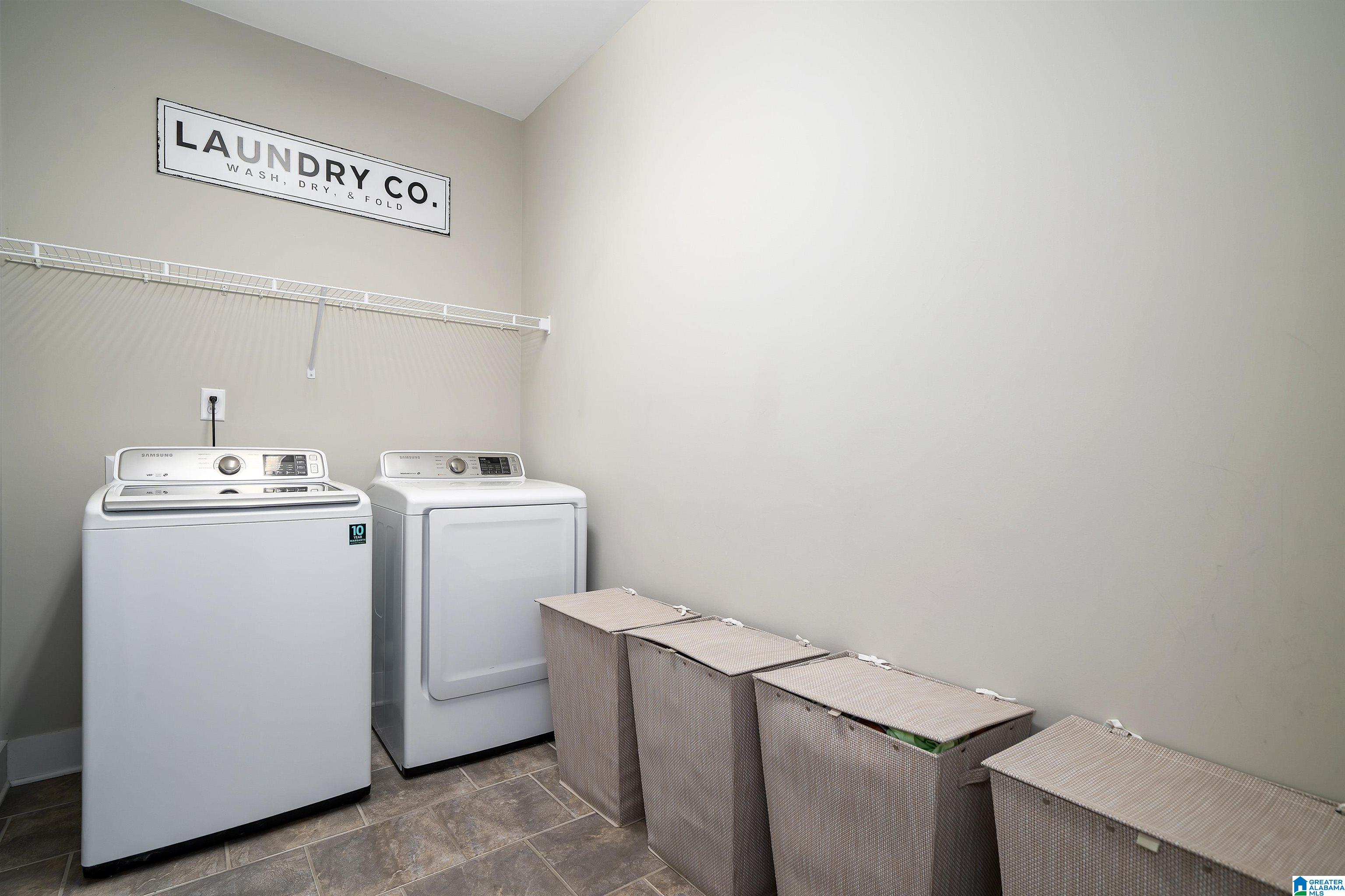 7027 KENSINGTON AVENUE