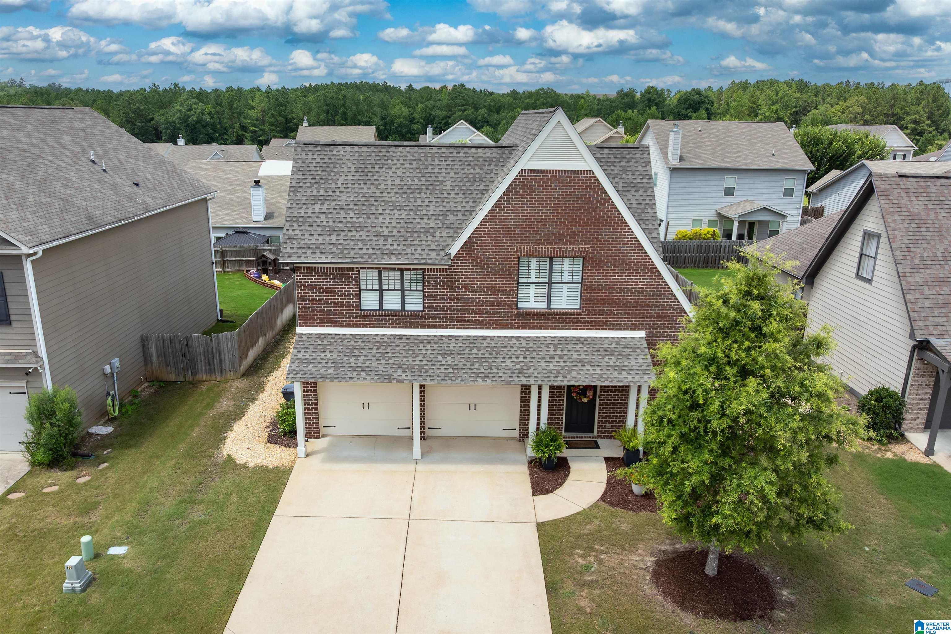 7027 KENSINGTON AVENUE