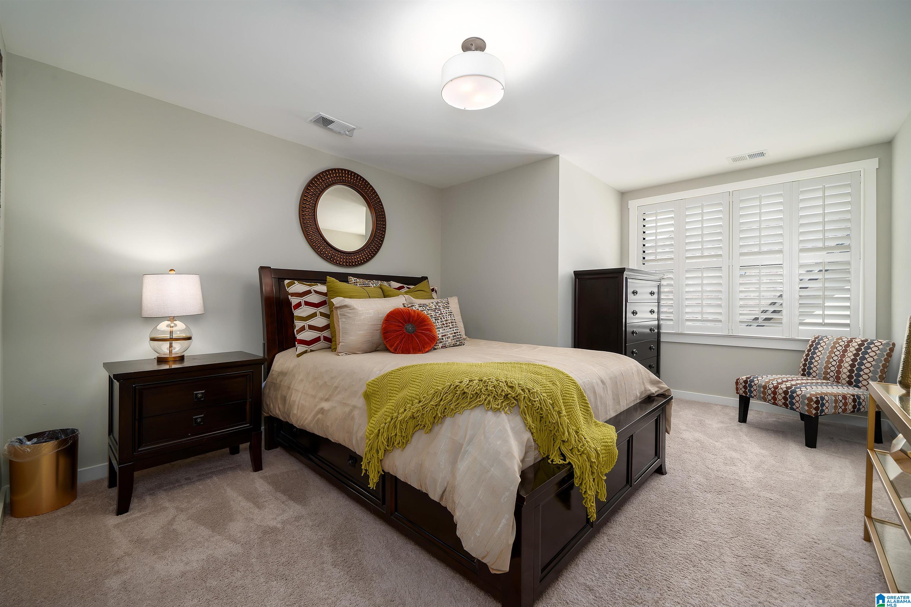 7027 KENSINGTON AVENUE