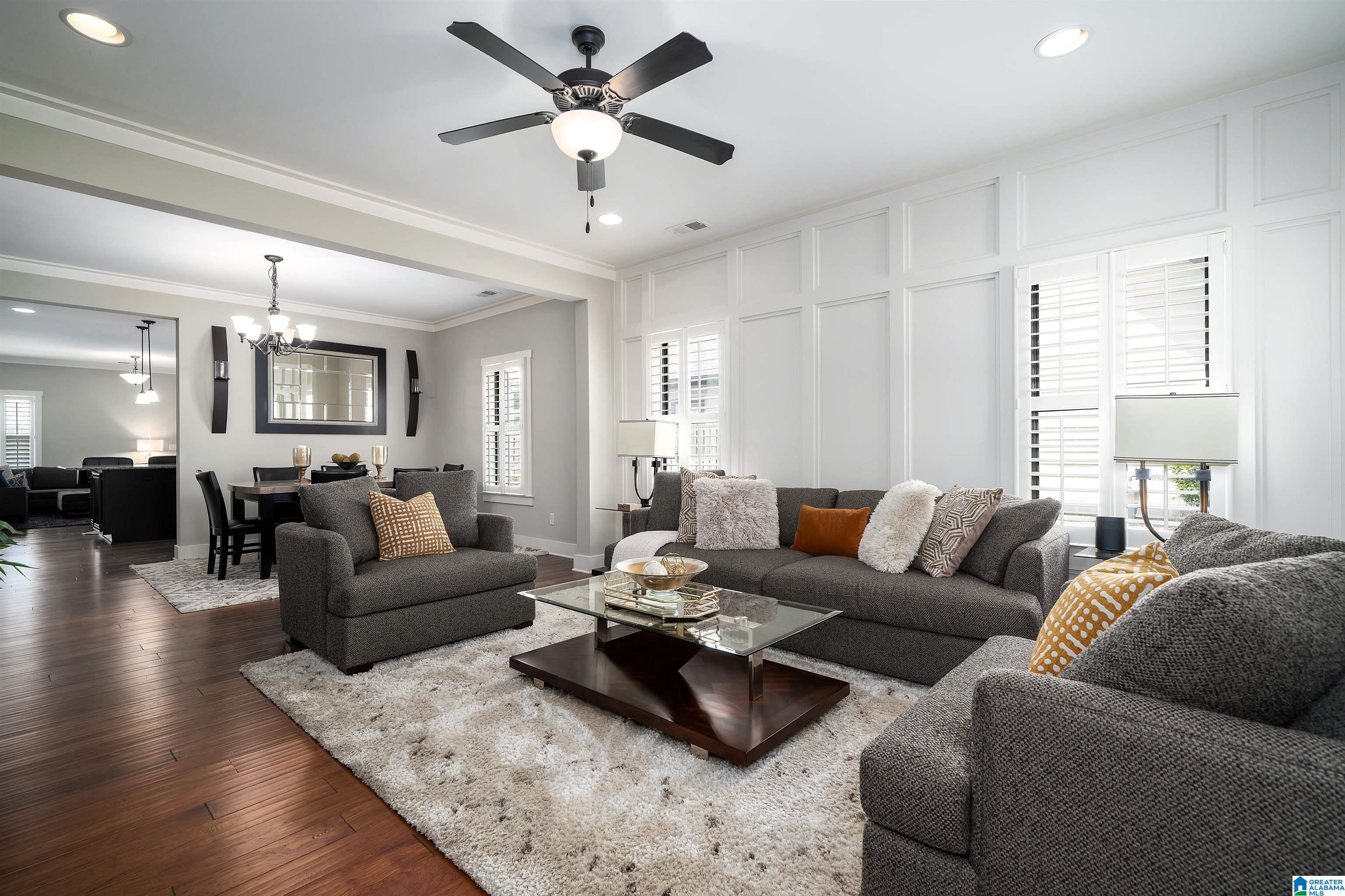 7027 KENSINGTON AVENUE