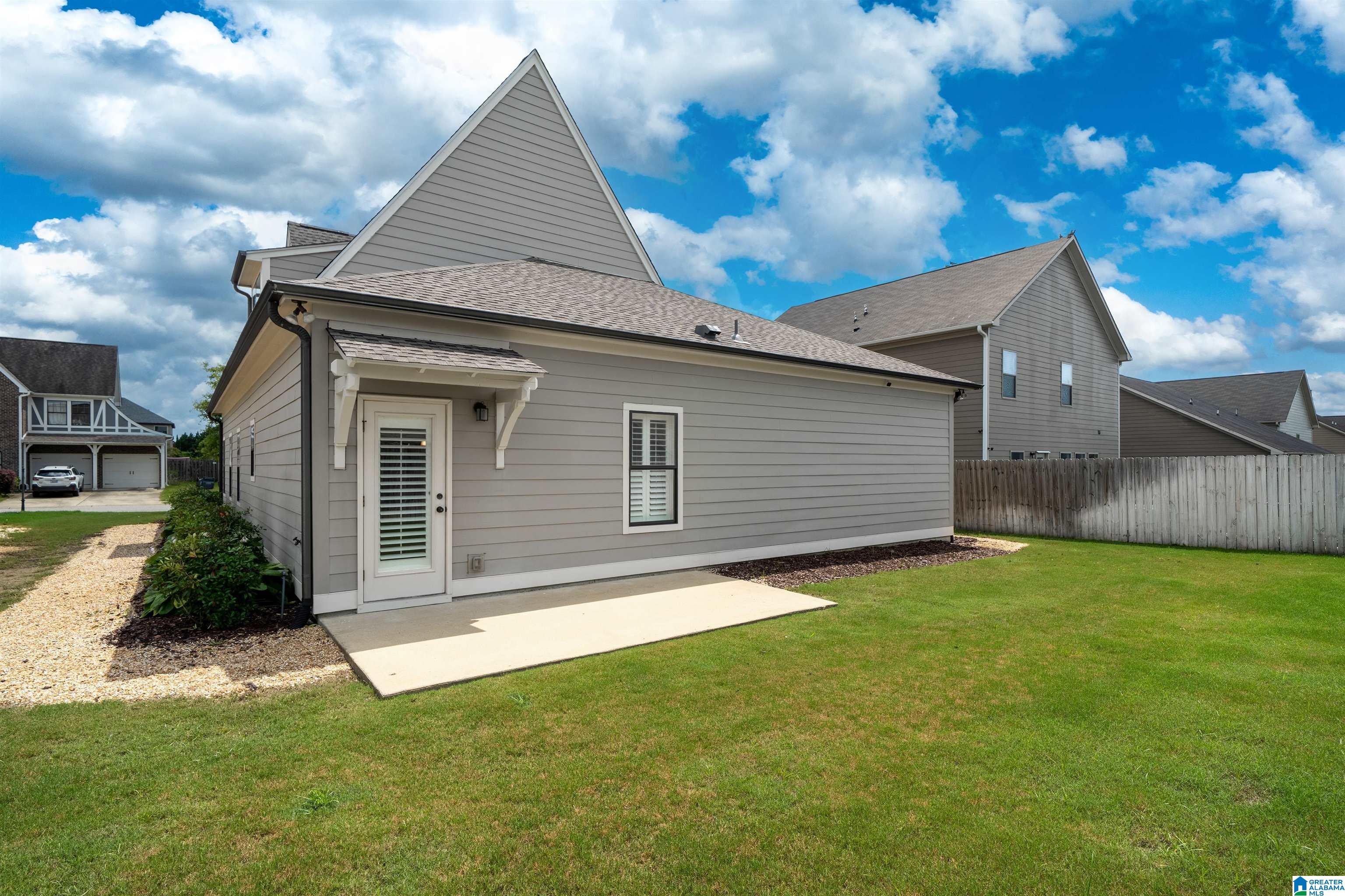 7027 KENSINGTON AVENUE