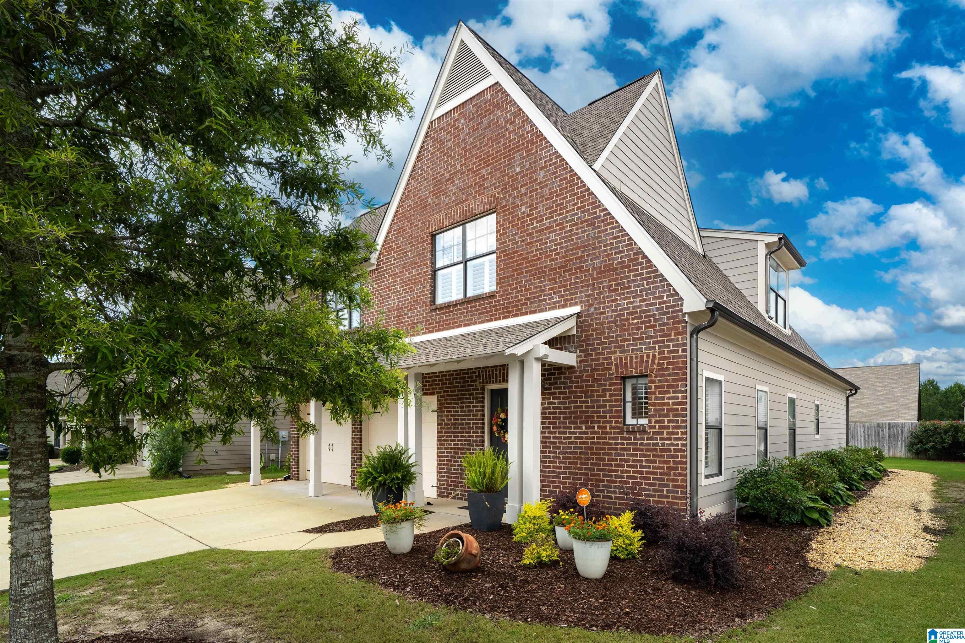 7027 KENSINGTON AVENUE