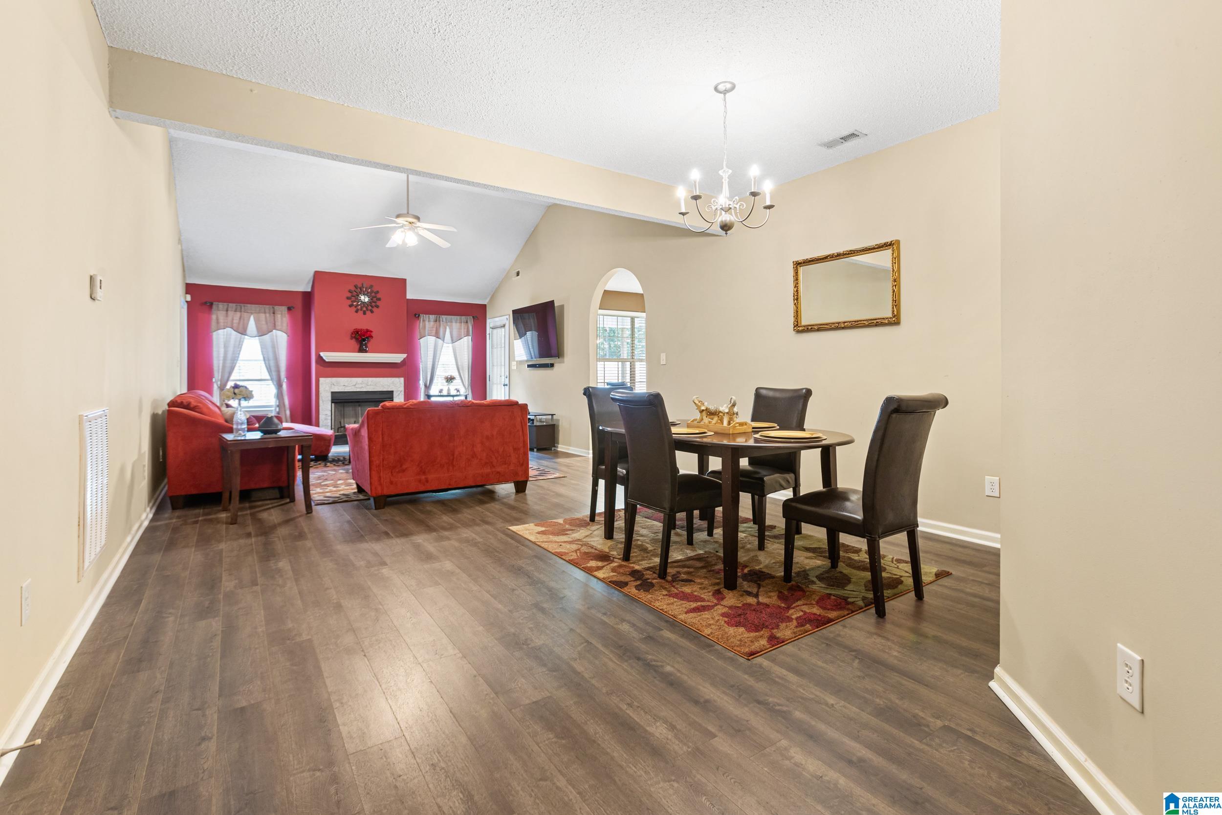 2066 TOWNHOUSE LANE