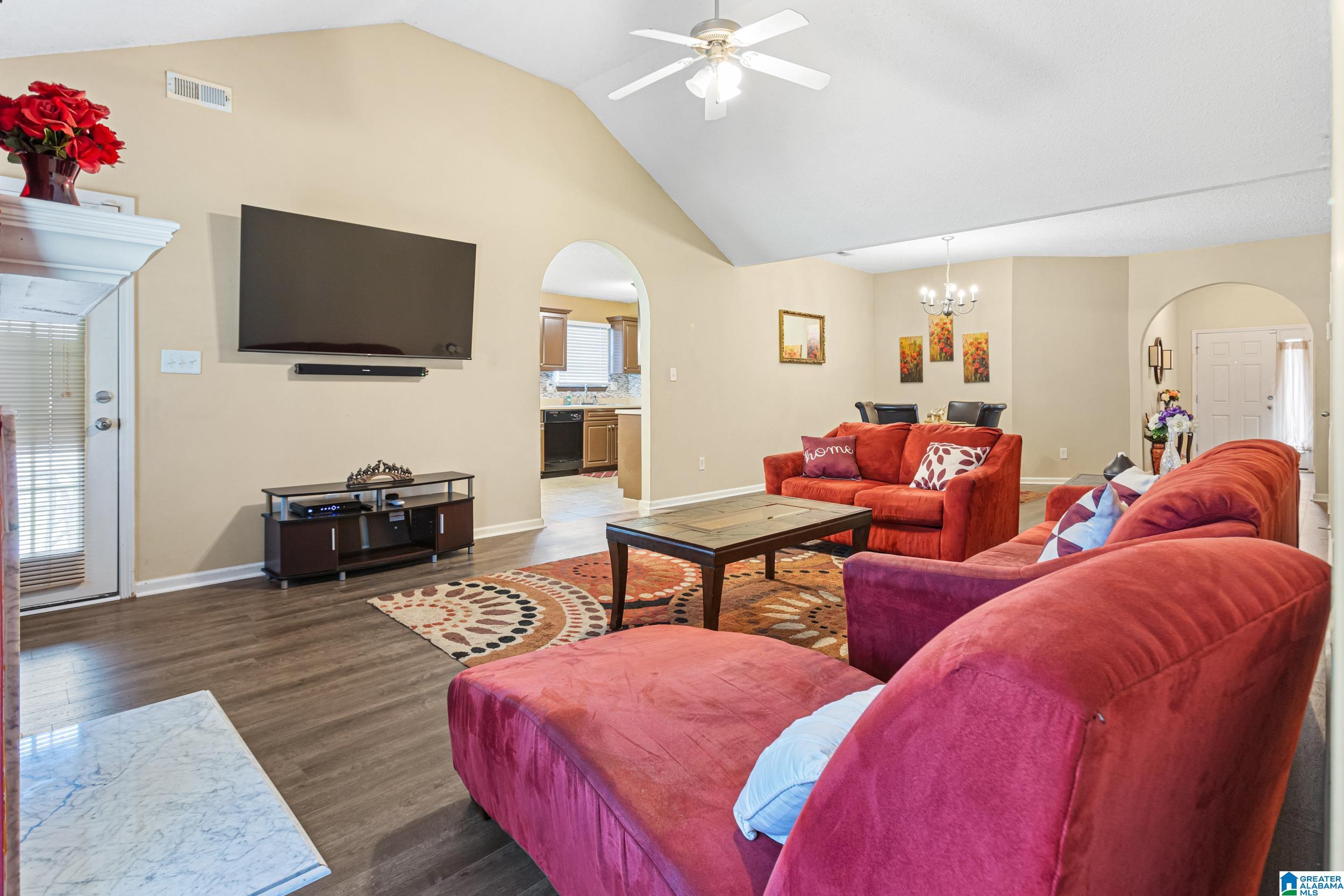 2066 TOWNHOUSE LANE
