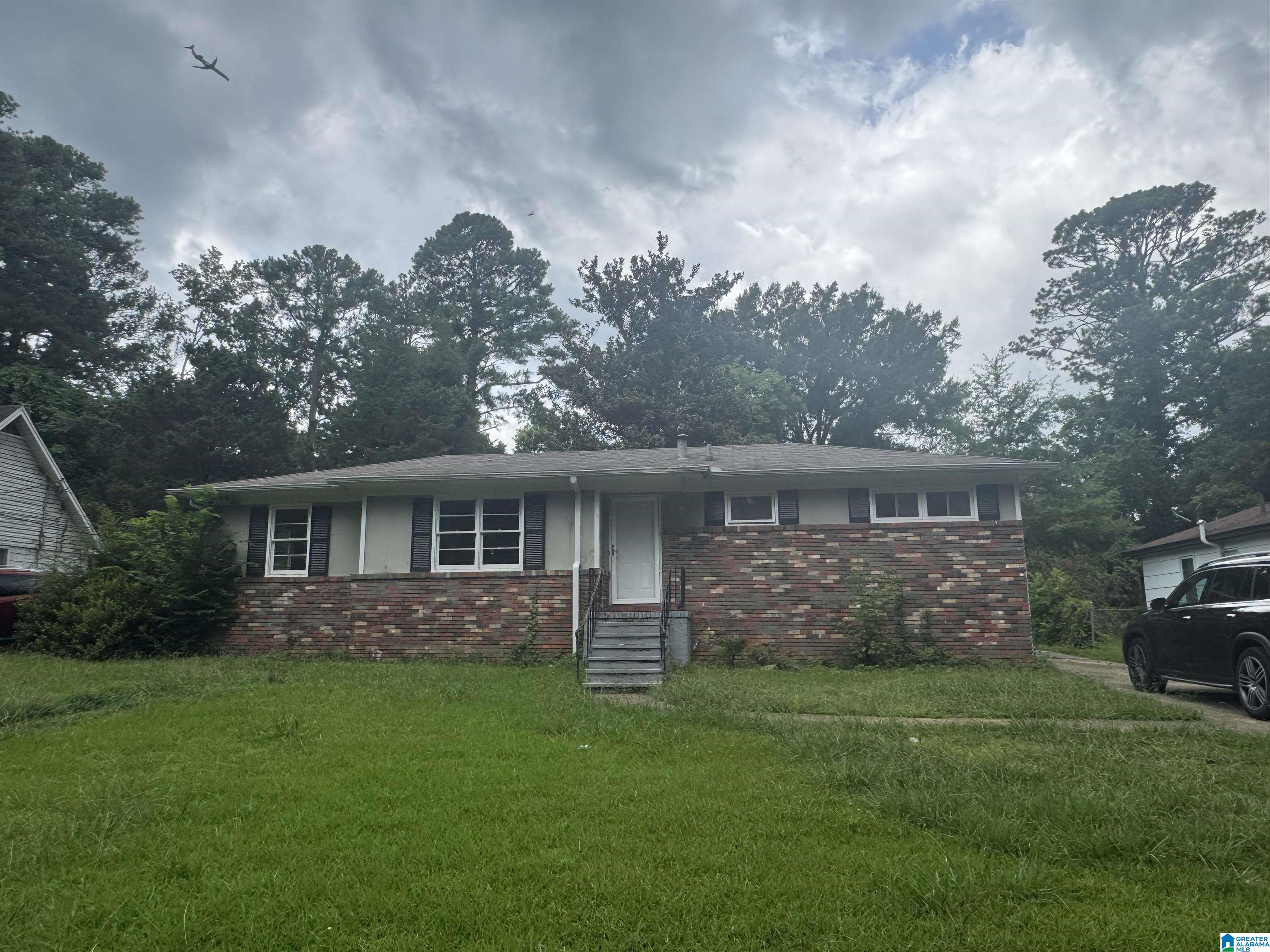 781 VAUGHN CIRCLE