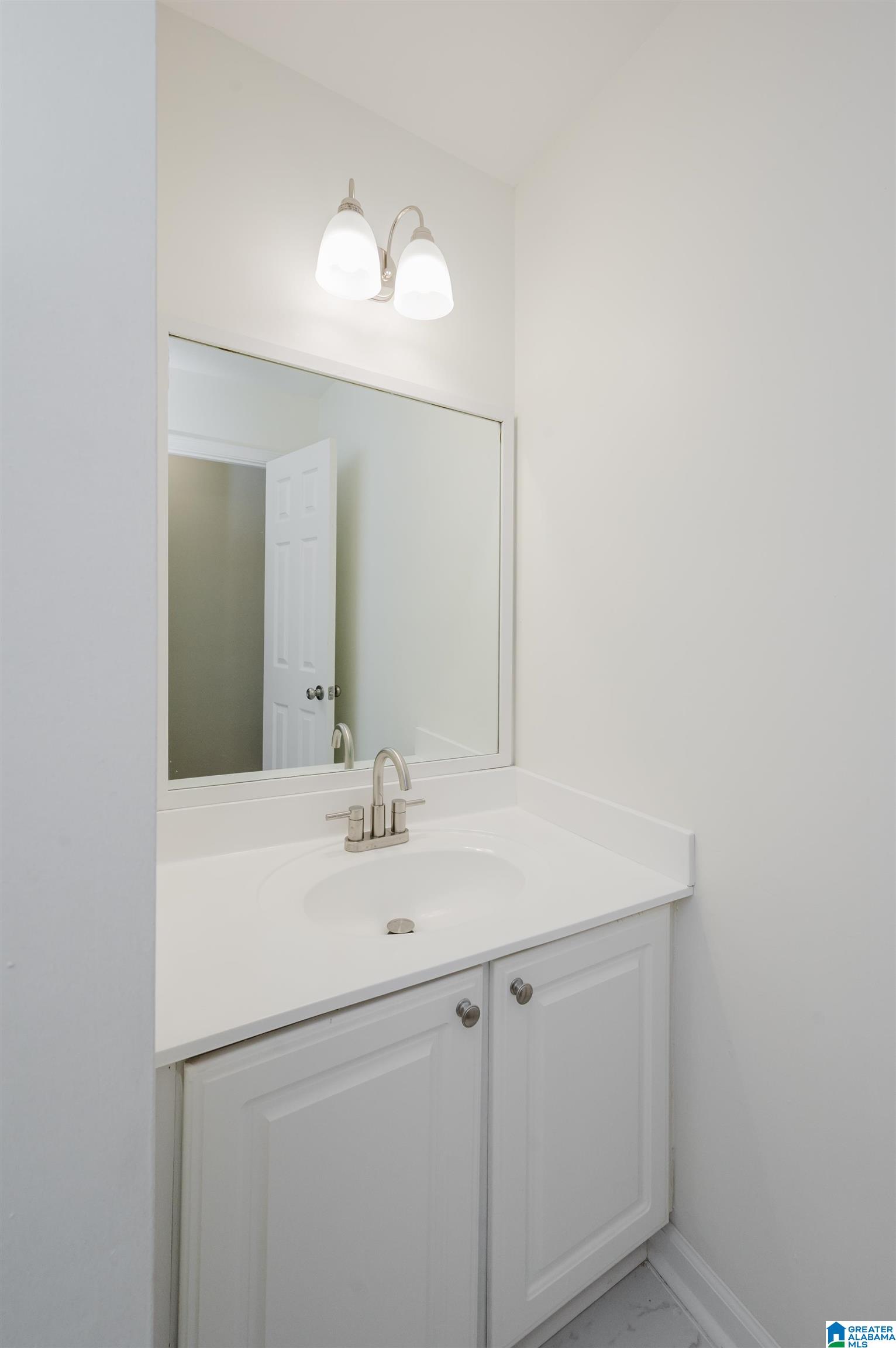 554 TREYMOOR LAKE CIRCLE