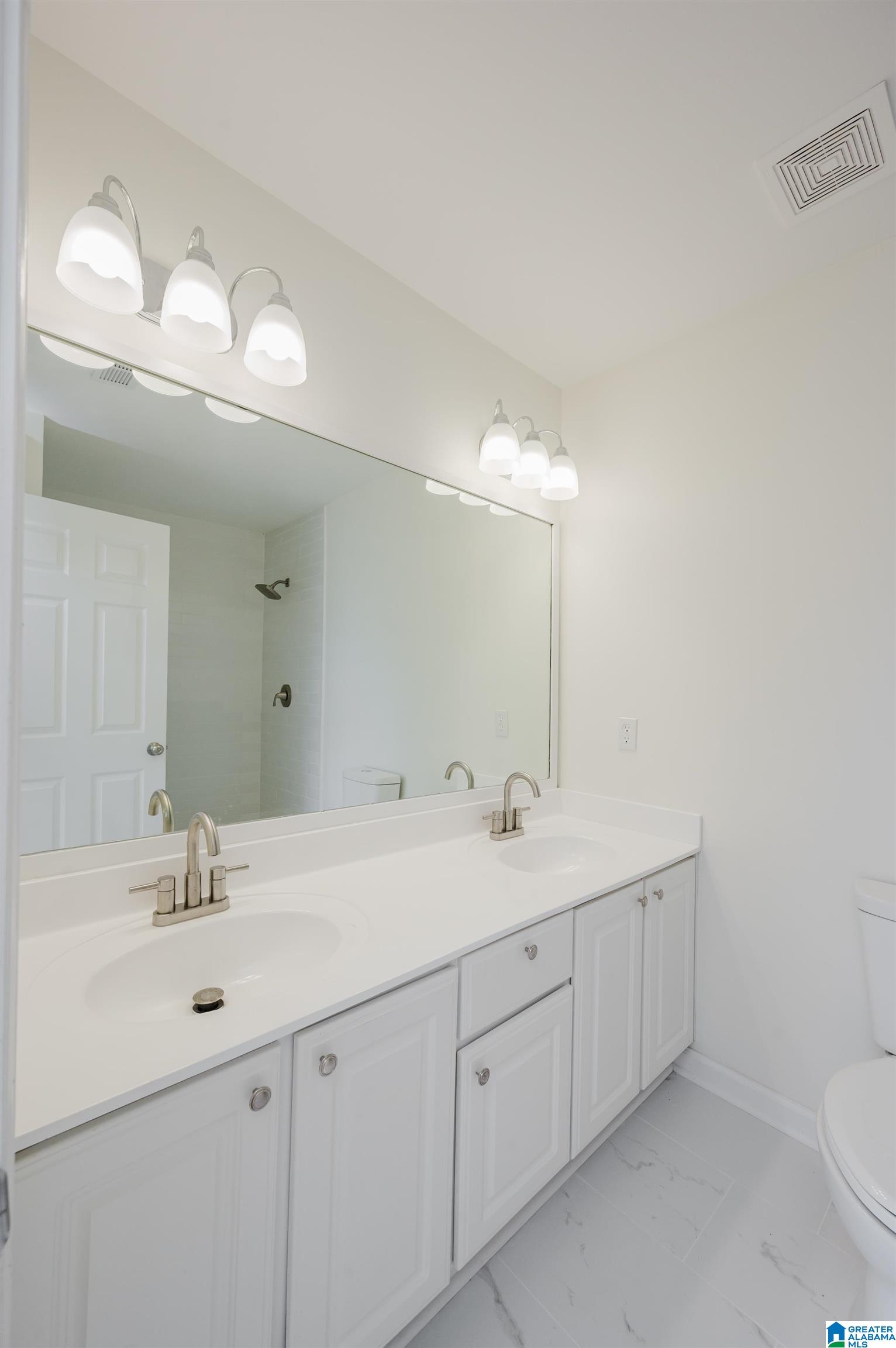 554 TREYMOOR LAKE CIRCLE