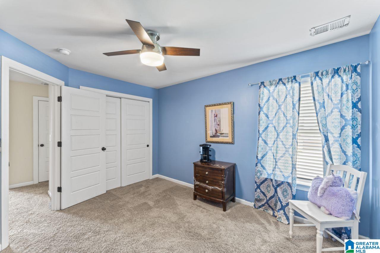 1076 SEMINOLE PLACE
