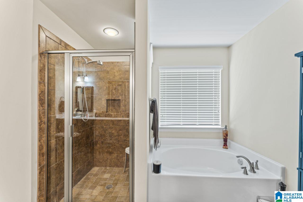 1076 SEMINOLE PLACE