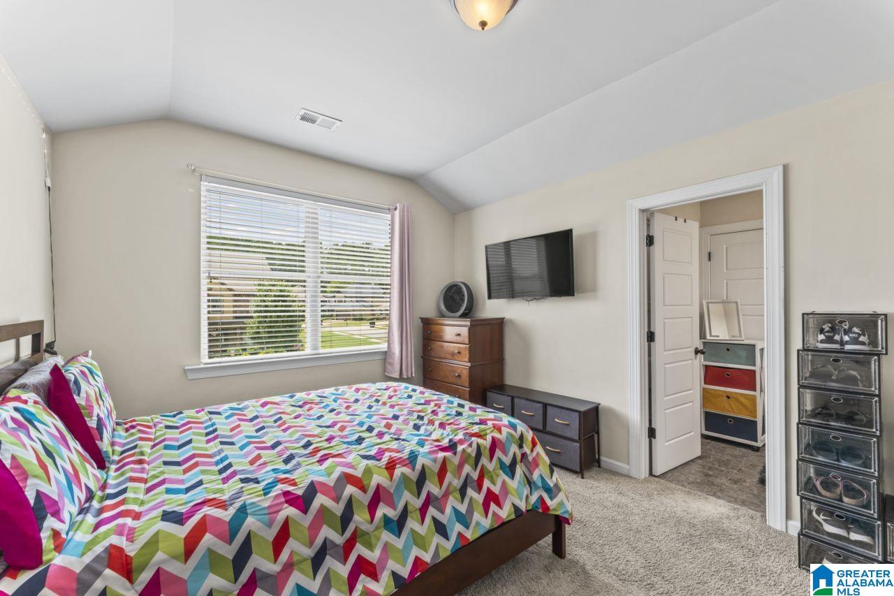 1076 SEMINOLE PLACE