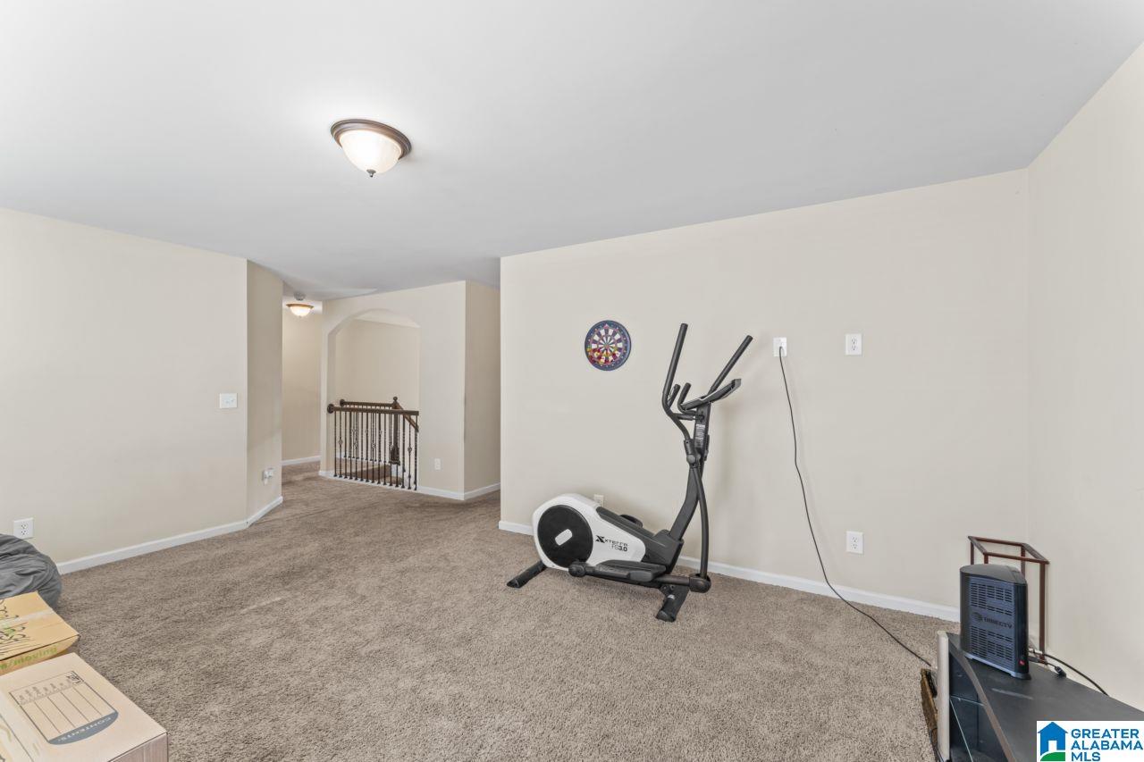 1076 SEMINOLE PLACE