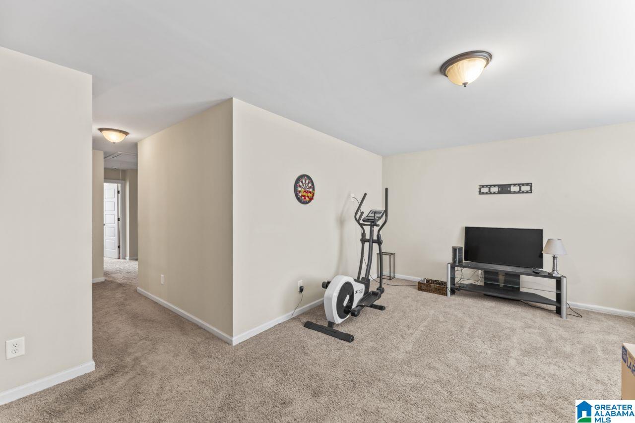 1076 SEMINOLE PLACE
