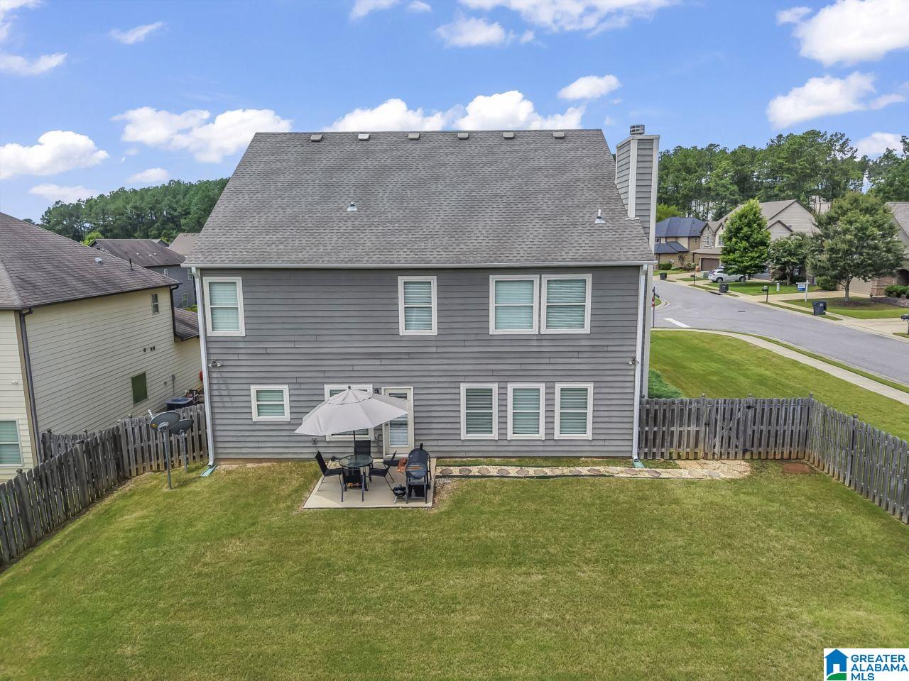 1076 SEMINOLE PLACE